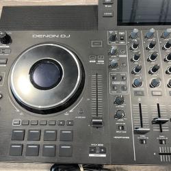AS-IS Denon DJ SC LIVE 4-4Deck Professional Standalone DJ Controller with Streaming Access