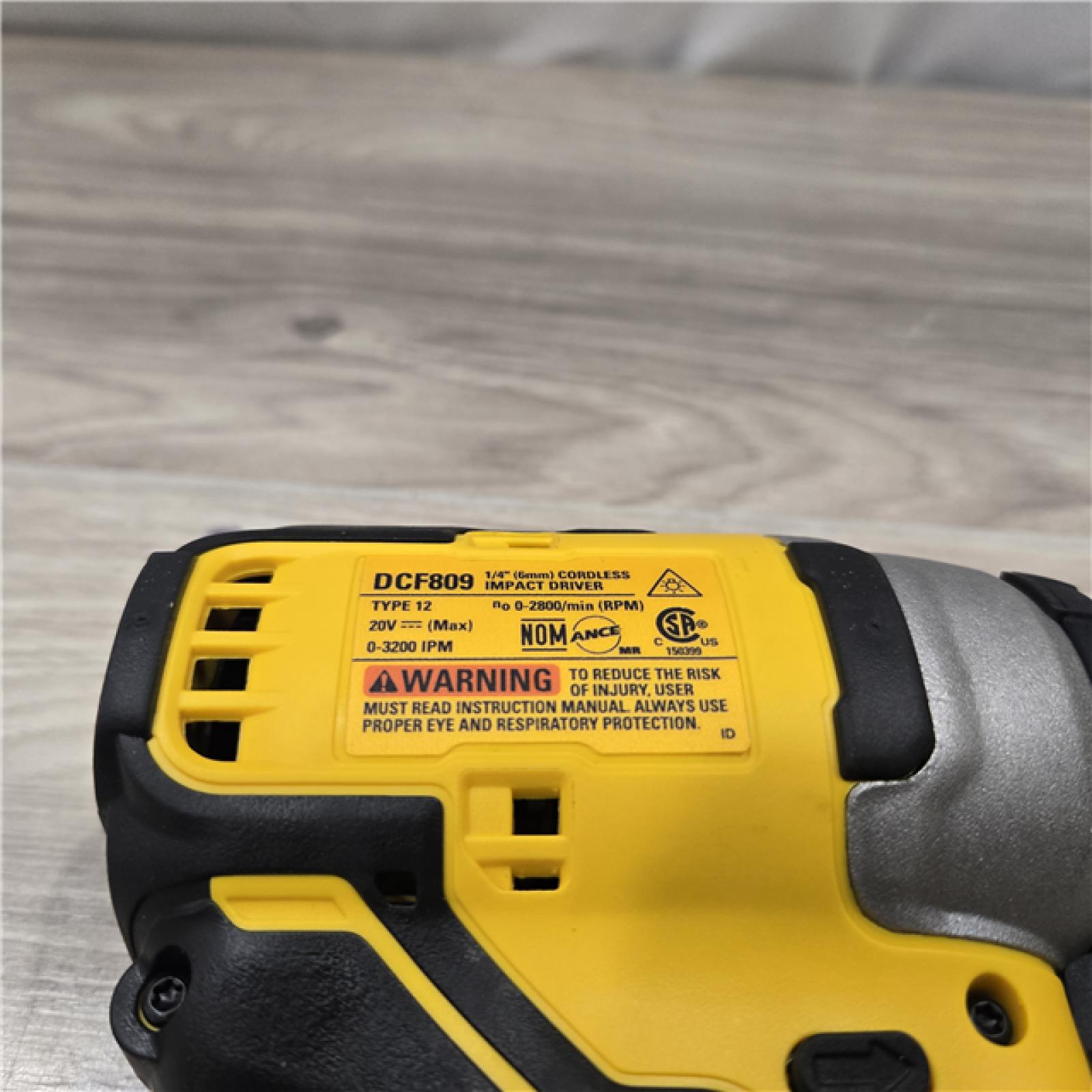 AS-IS DeWALT ATOMIC 20V MAX Cordless Compact Impact Driver Kit