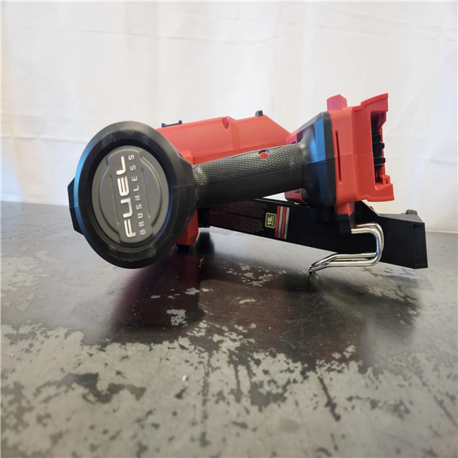 AS-IS- Milwaukee M18 FUEL 15 Ga. 18 Volt Brushless Angled Finish Nailer