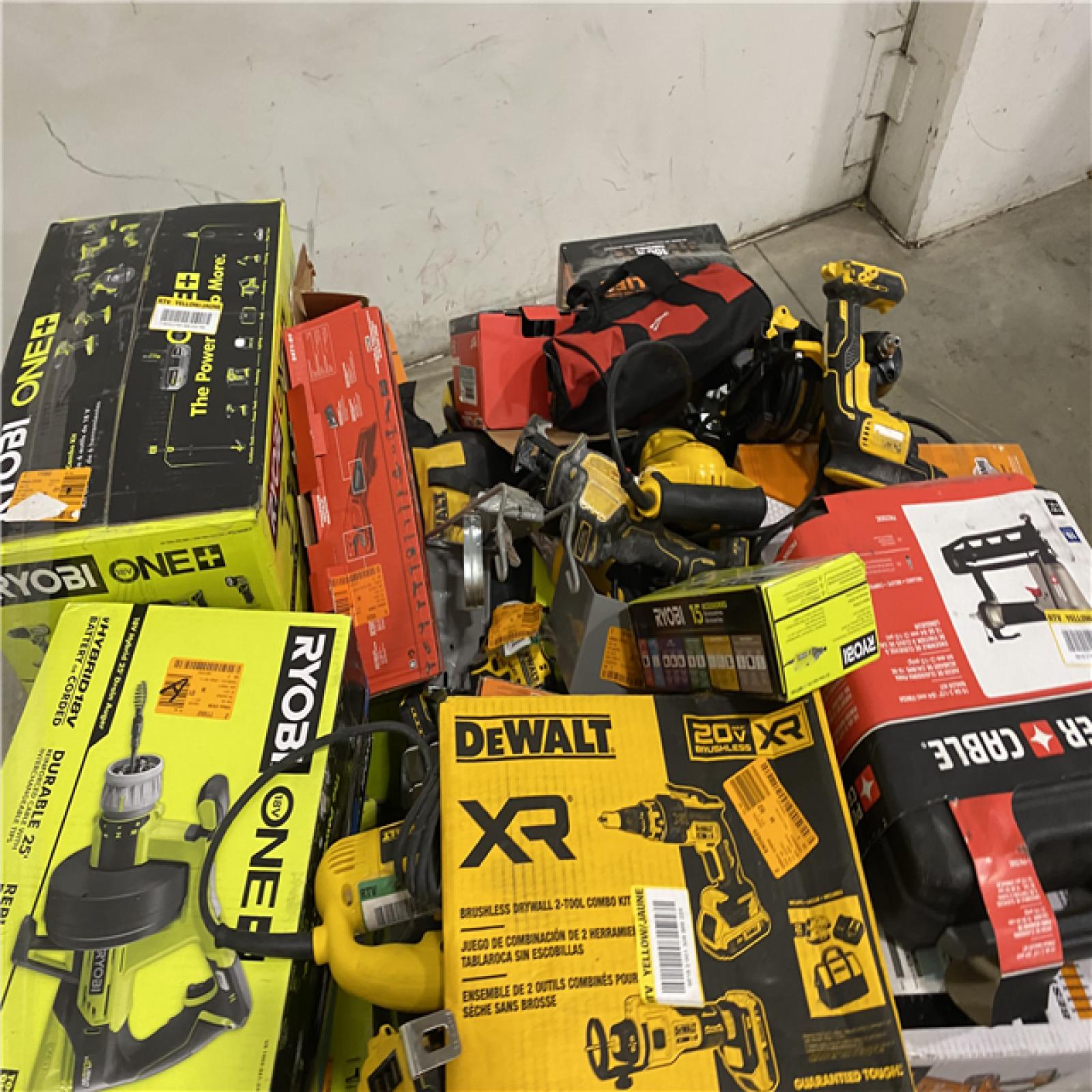 Dallas Location - As-Is Tool Pallet
