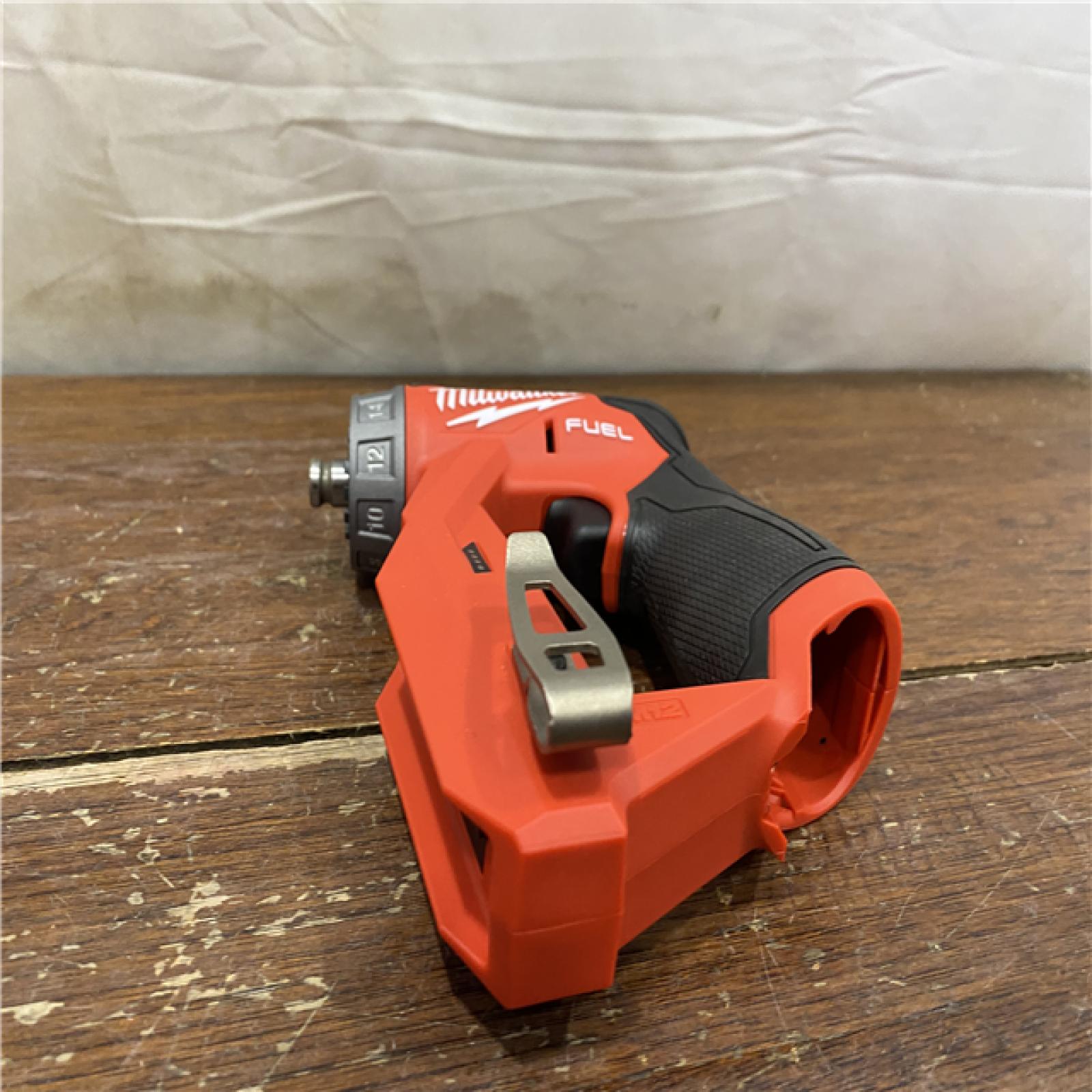 AS-IS Milwaukee 2505-22 M12 FUEL Lithium-Ion 3/8 in. Cordless Installation Drill Driver Kit (2 Ah)