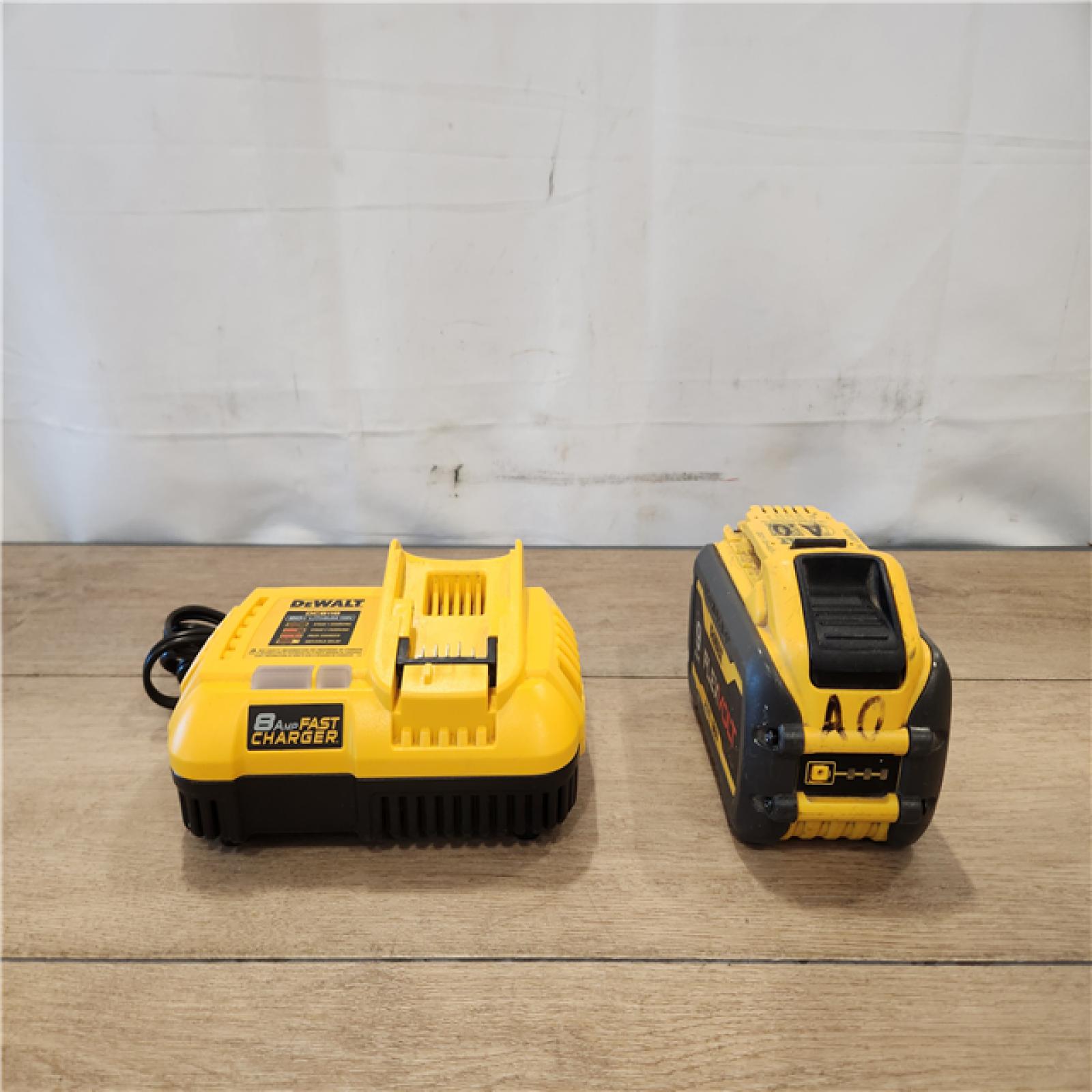 AS-IS- DEWALT 20V/60V MAX FLEXVOLT Lithium-Ion 9.0Ah Battery and Charger Starter Kit