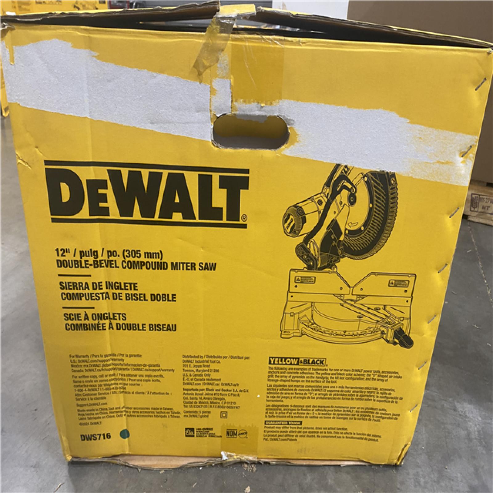 Dallas Location - As-Is 	DeWalt 15 Amp Corded 12 in. Compound Double Bevel Miter Saw