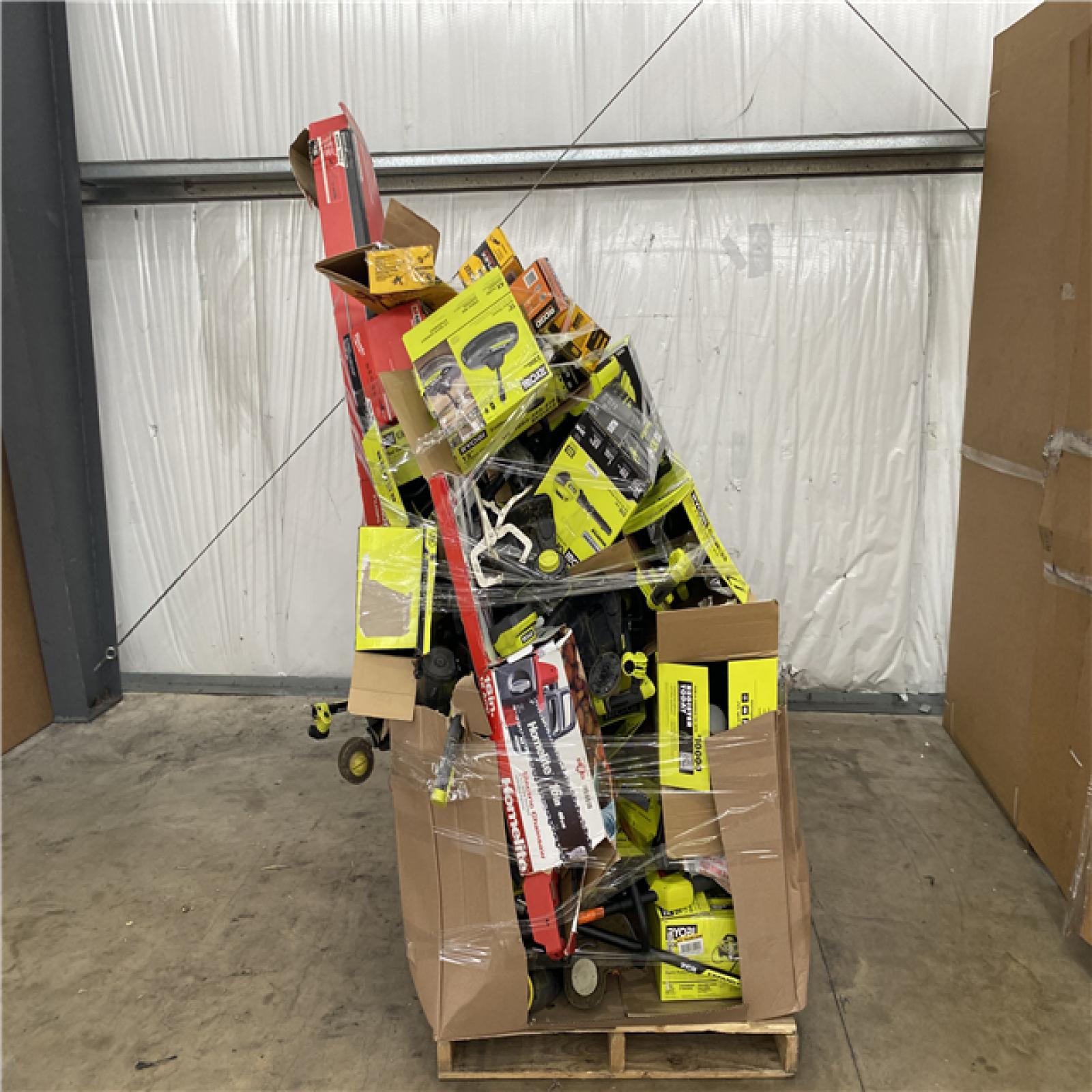 Houston Location AS IS - Tool Pallet