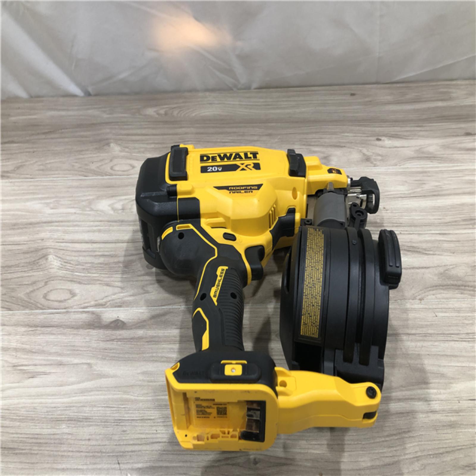 AS-IS DEWALT 20V MAX Lithium-Ion 15-Degree Electric Cordless Roofing Nailer Kit