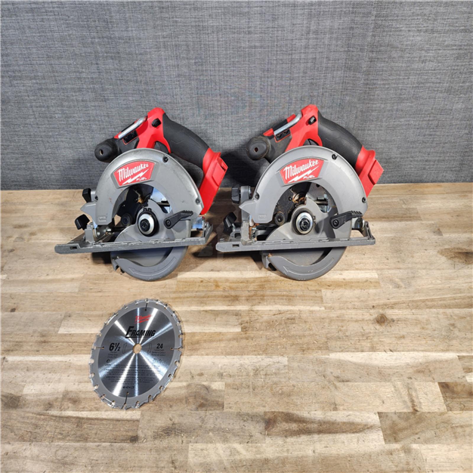 HOUSTON LOCATION - AS-IS MILWAUKEE 2 TOOL COMBO