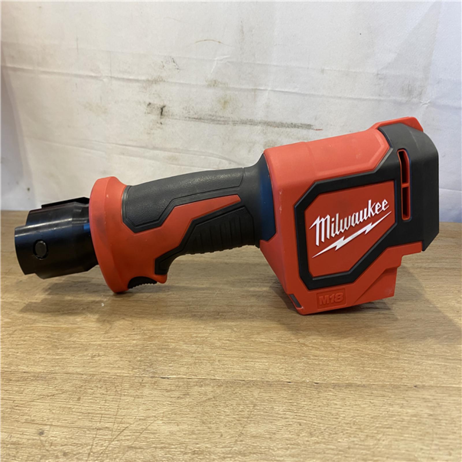 AS-IS Milwaukee 18V Lithium-Ion Cordless Short Throw Press Tool with 3 PEX Crimp Jaws Kit