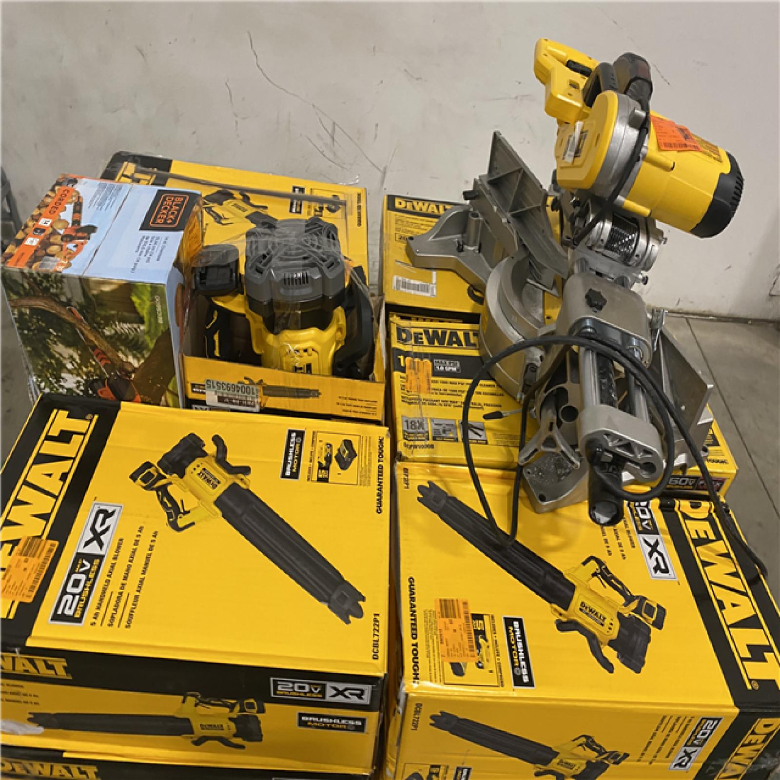 Dallas Location - As-Is DEWALT Tool Pallet