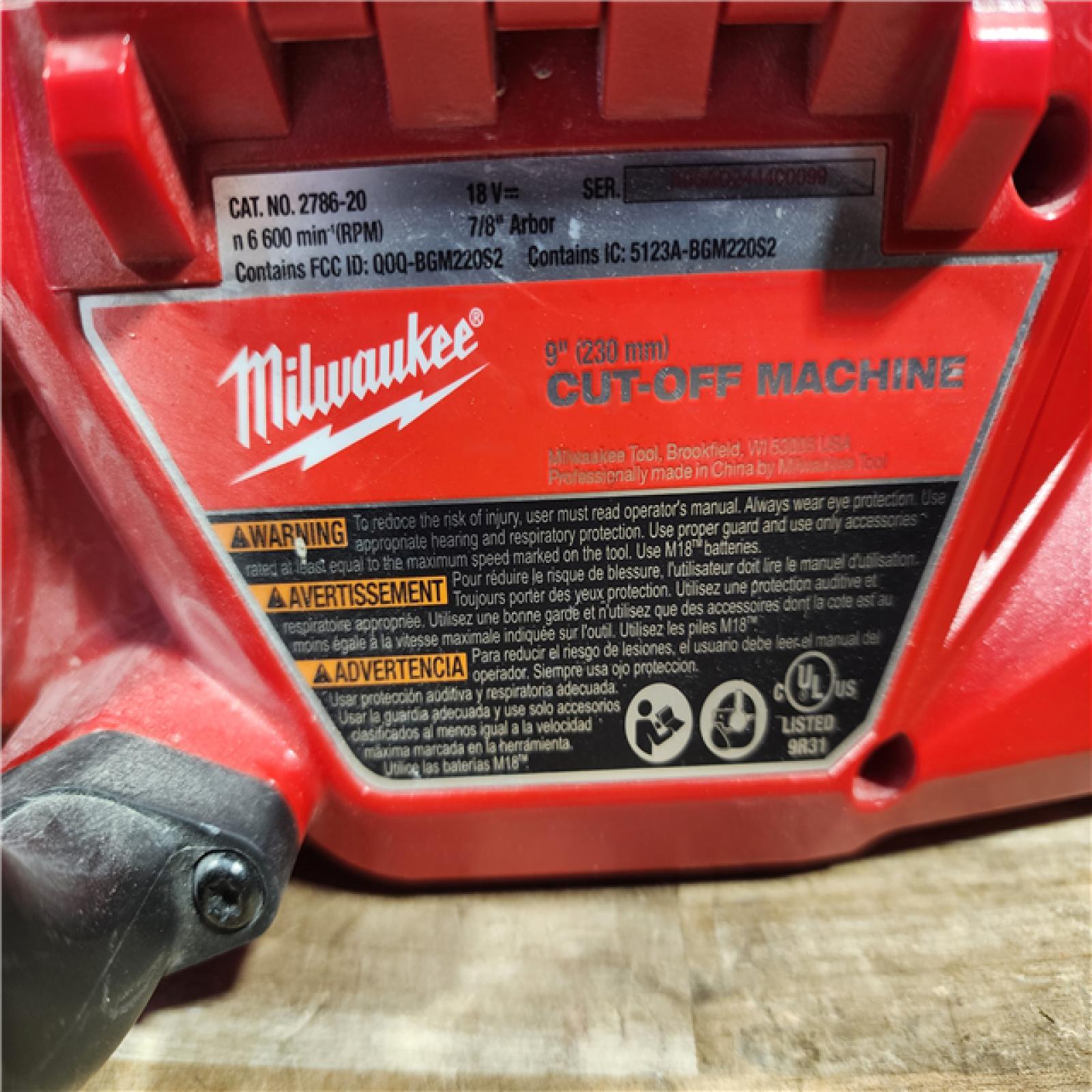 HOUSTON LOCATION - AS-IS Milwaukee FUEL ONE-KEY 18V Lithium-Ion Brushless Cordless 9 in. Cut Off Saw (Tool-Only)