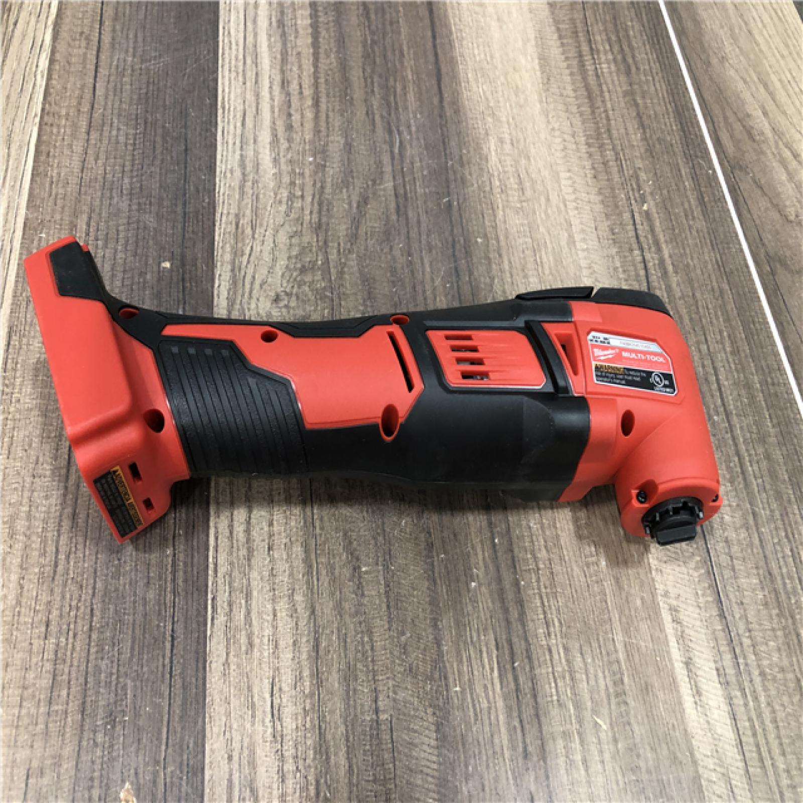 AS-IS Milwaukee 18V Lithium-Ion Cordless Oscillating Multi-Tool (Tool-Only)