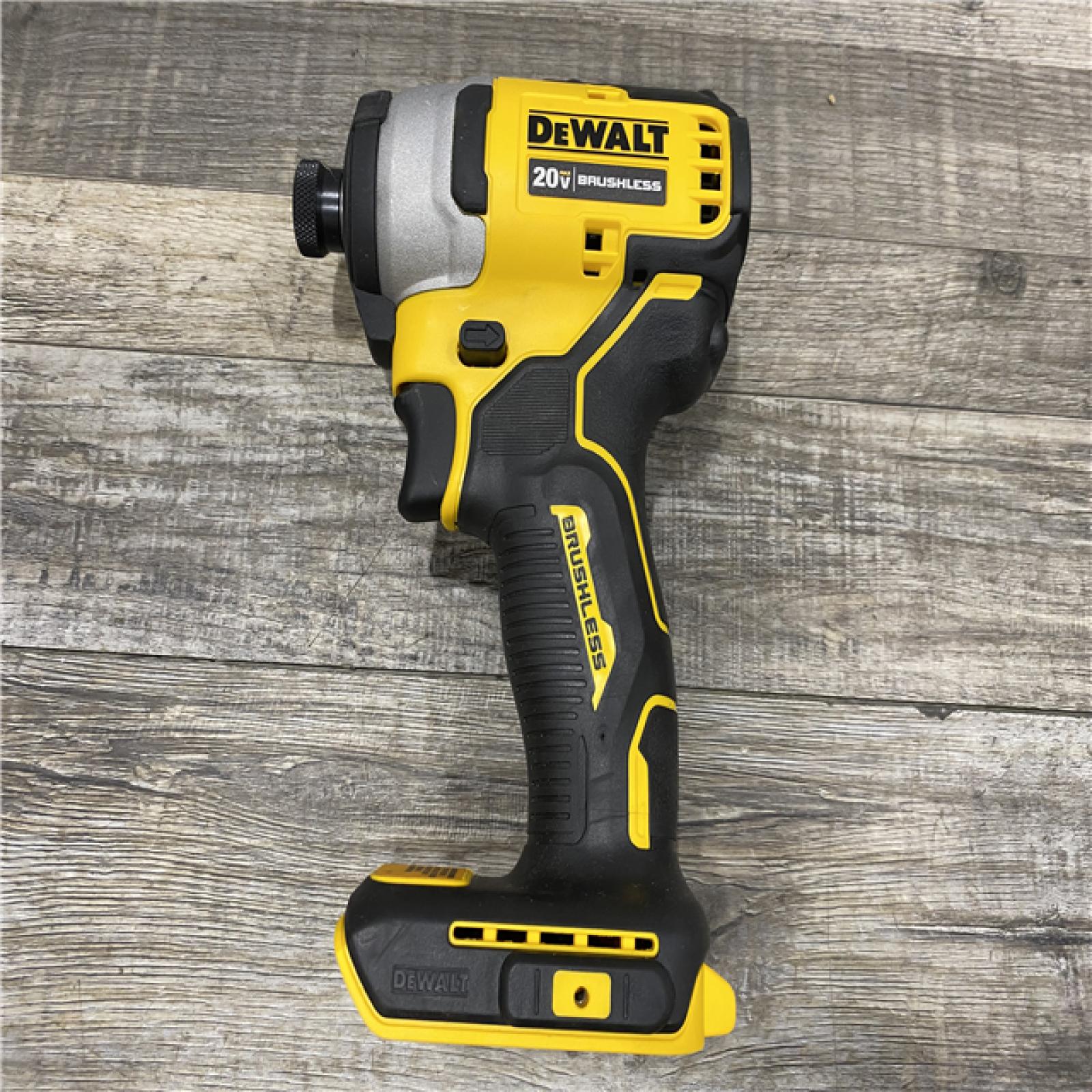 AS-IS DEWALT Atomic 20V Max Lithium-Ion Brushless Cordless Compact 1/4 in. Impact Driver Kit