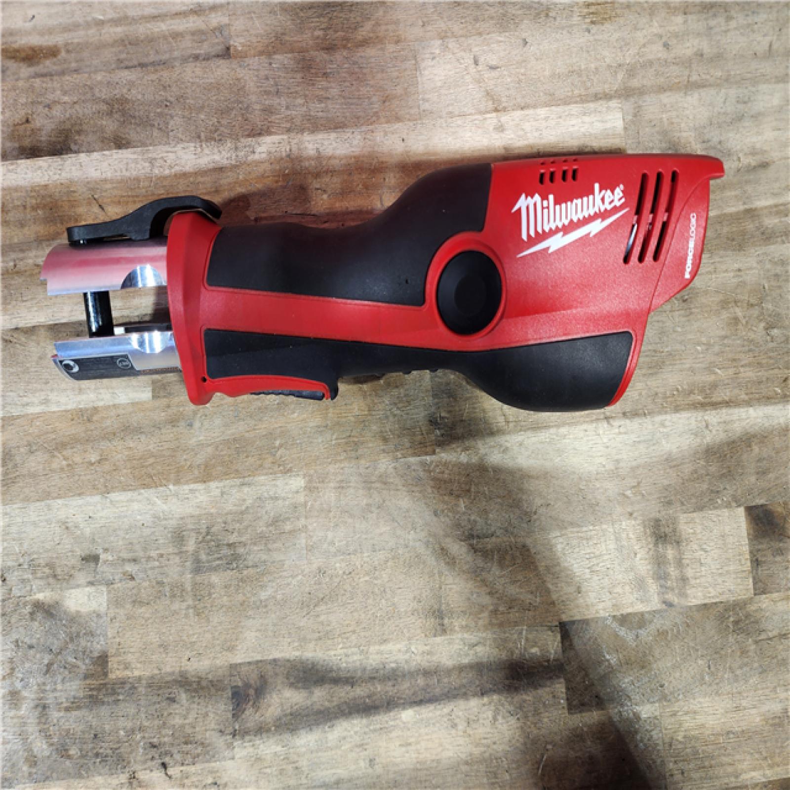 HOUSTON LOCATION - AS-IS M12 12-Volt Lithium-Ion Force Logic Cordless Press Tool Kit (3 Jaws Included) with Two Battery and Hard Case