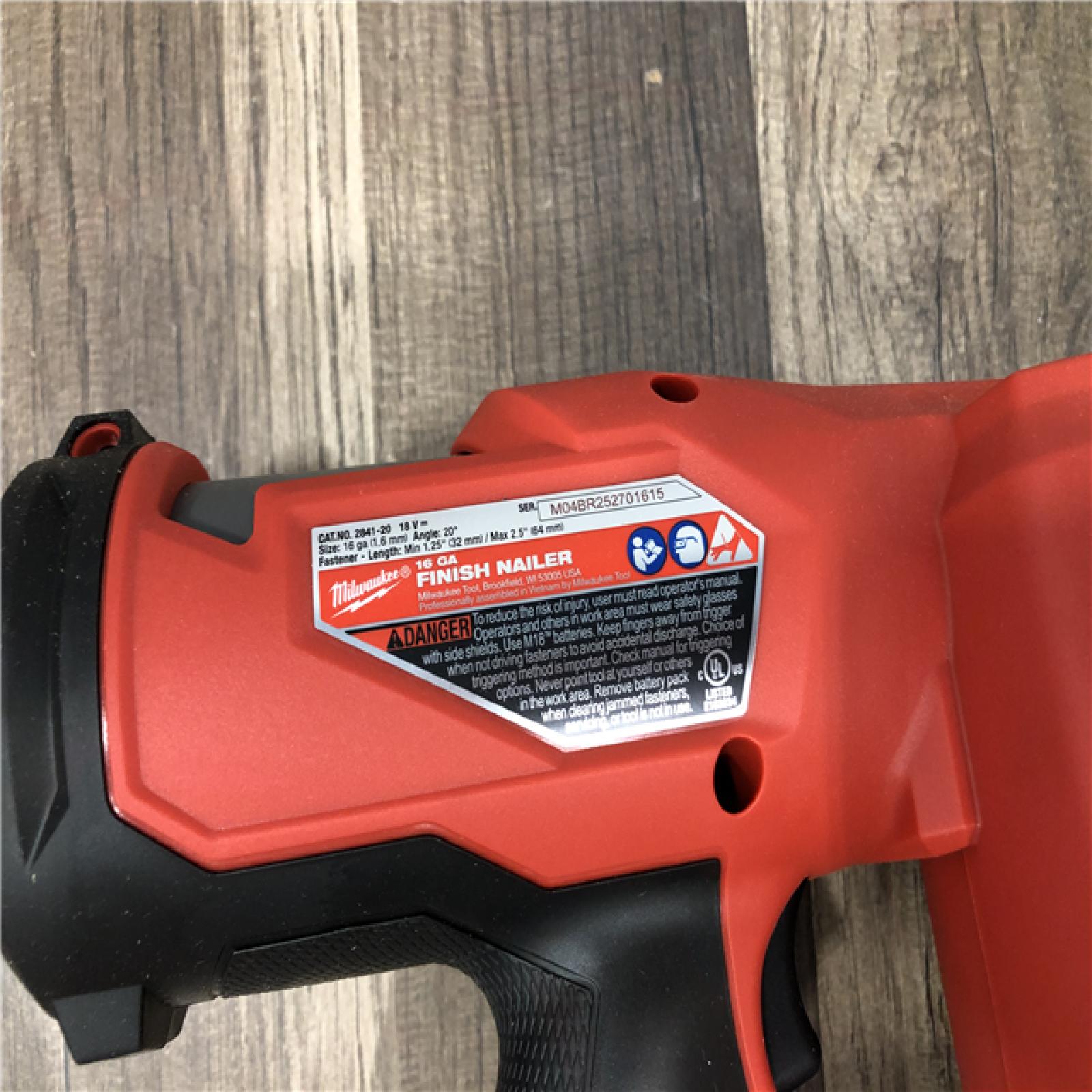 AS-IS Milwaukee FUEL 18-Volt Lithium-Ion Brushless Cordless Gen II 16-Gauge Angled Finish Nailer (Tool-Only)