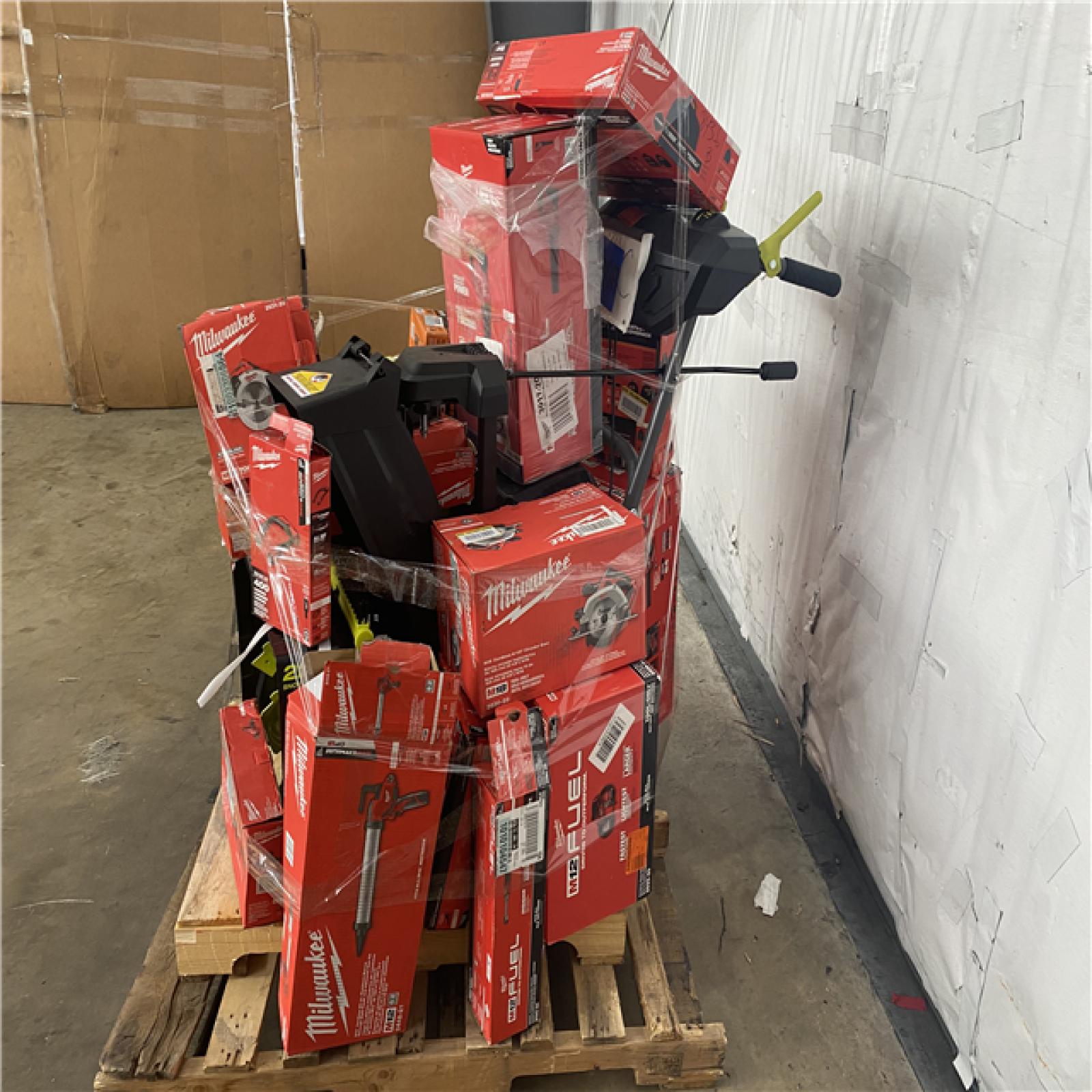 Houston Location AS IS - Tool Pallet