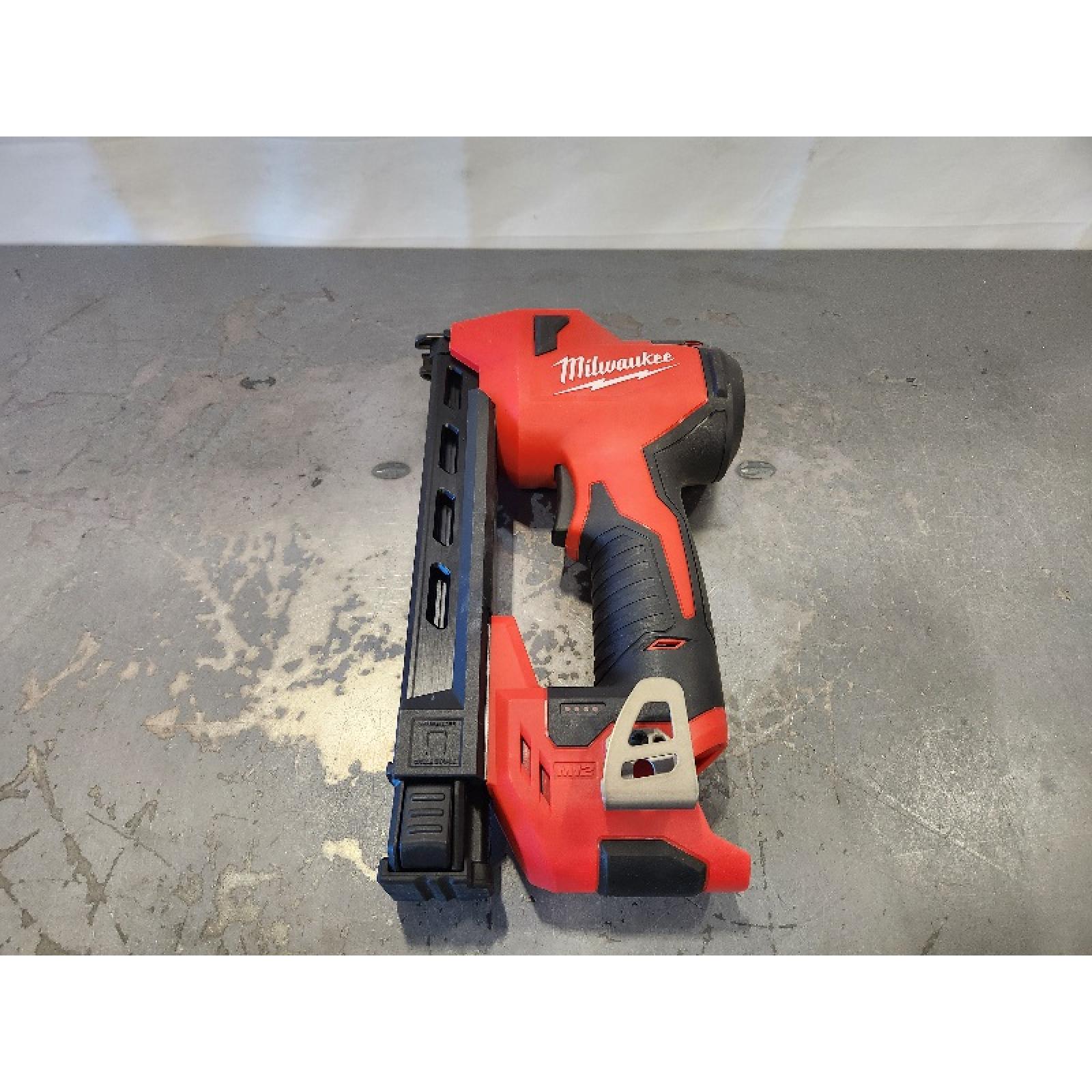 AS-IS- Milwaukee M12 Cable Stapler (TOOL ONLY)