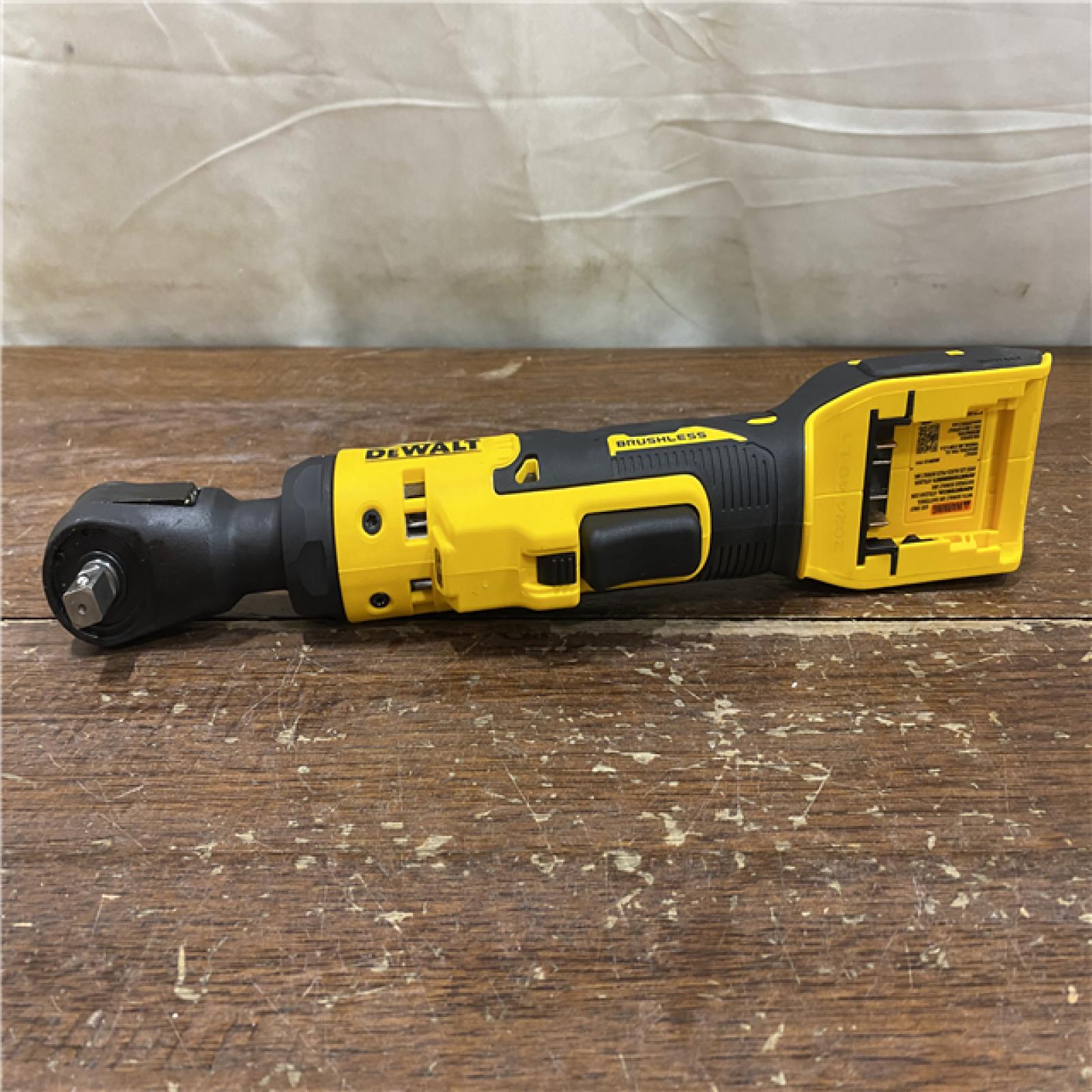 AS-IS ATOMIC 20V MAX Cordless 3/8 in. Ratchet (Tool Only)