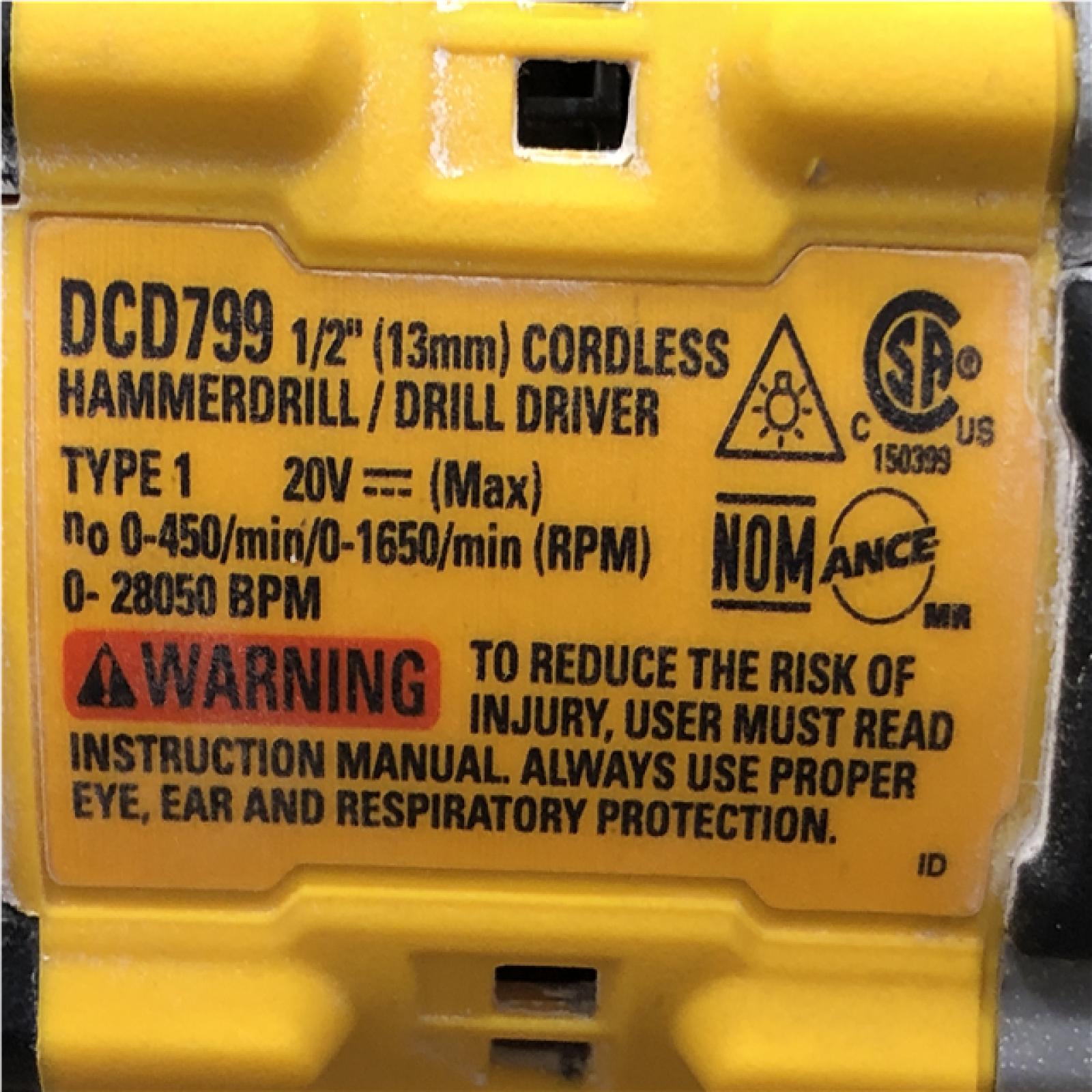 AS-IS DEWALT ATOMIC 20V Lithium-Ion Cordless 1/2 in. Hammer Drill Kit
