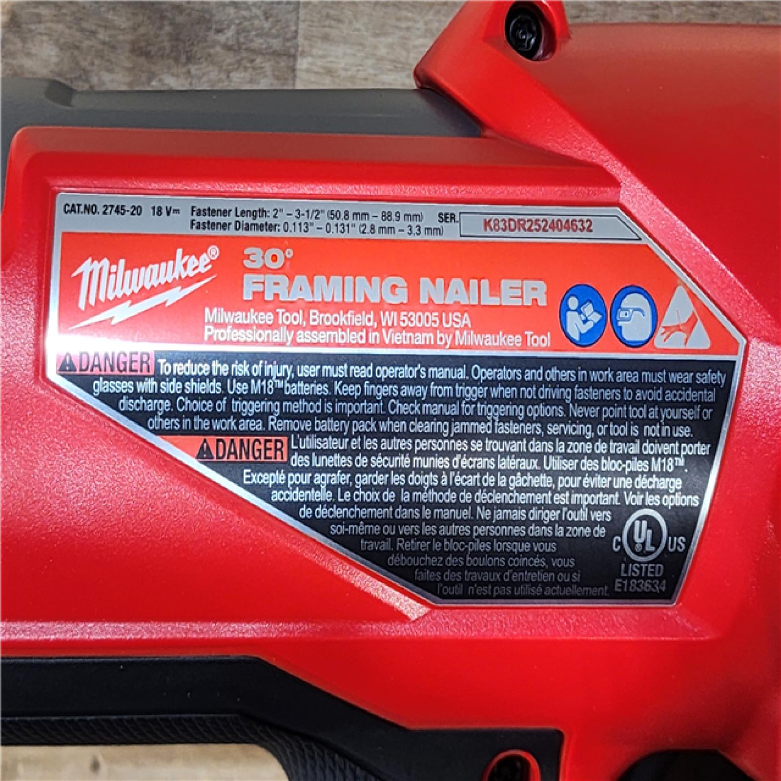 HOUSTON LOCATION - AS-IS (APPEARS LIKE NEW) Milwaukee FUEL 3-1/2 in. 18-Volt 30-Degree Lithium-Ion Brushless Cordless Framing Nailer (Tool-Only)