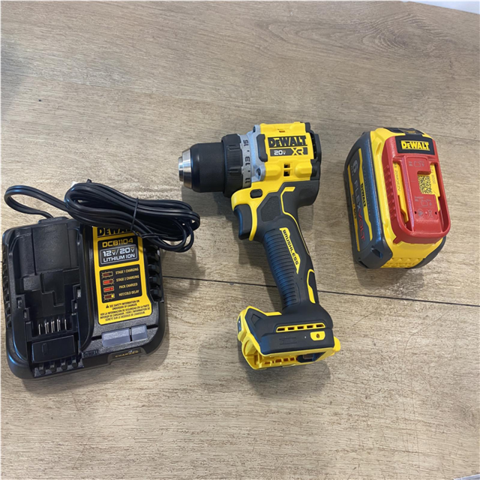 AS-IS DEWALT 20V MAX XR Lithium-Ion Brushless Cordless 1/2 in. Drill/Driver Kit