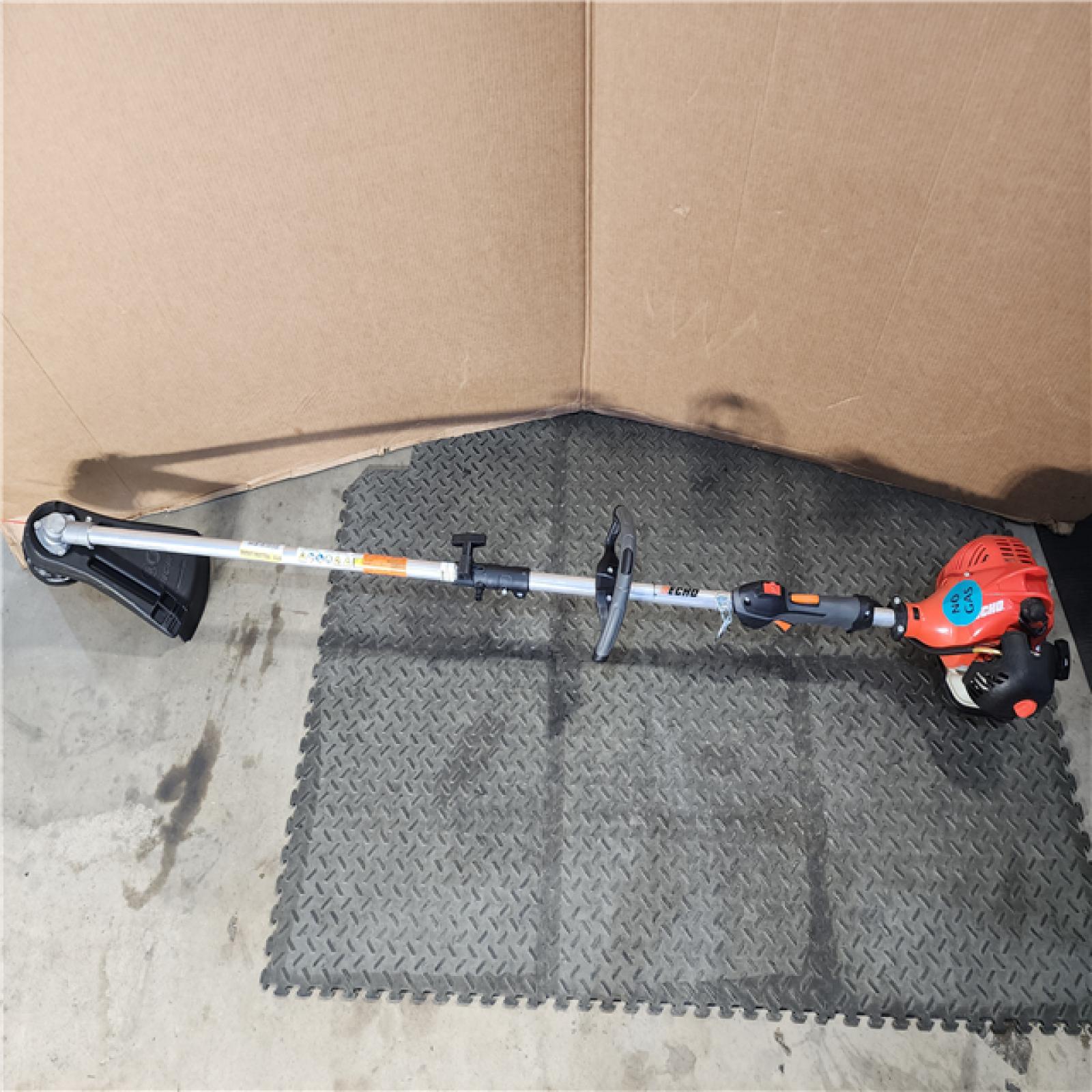 HOUSTON LOCATION - AS-IS ECHO 21.2 Cc Gas 2-Stroke Attachment Capable Power Head for Use with Pro Attachment Series
