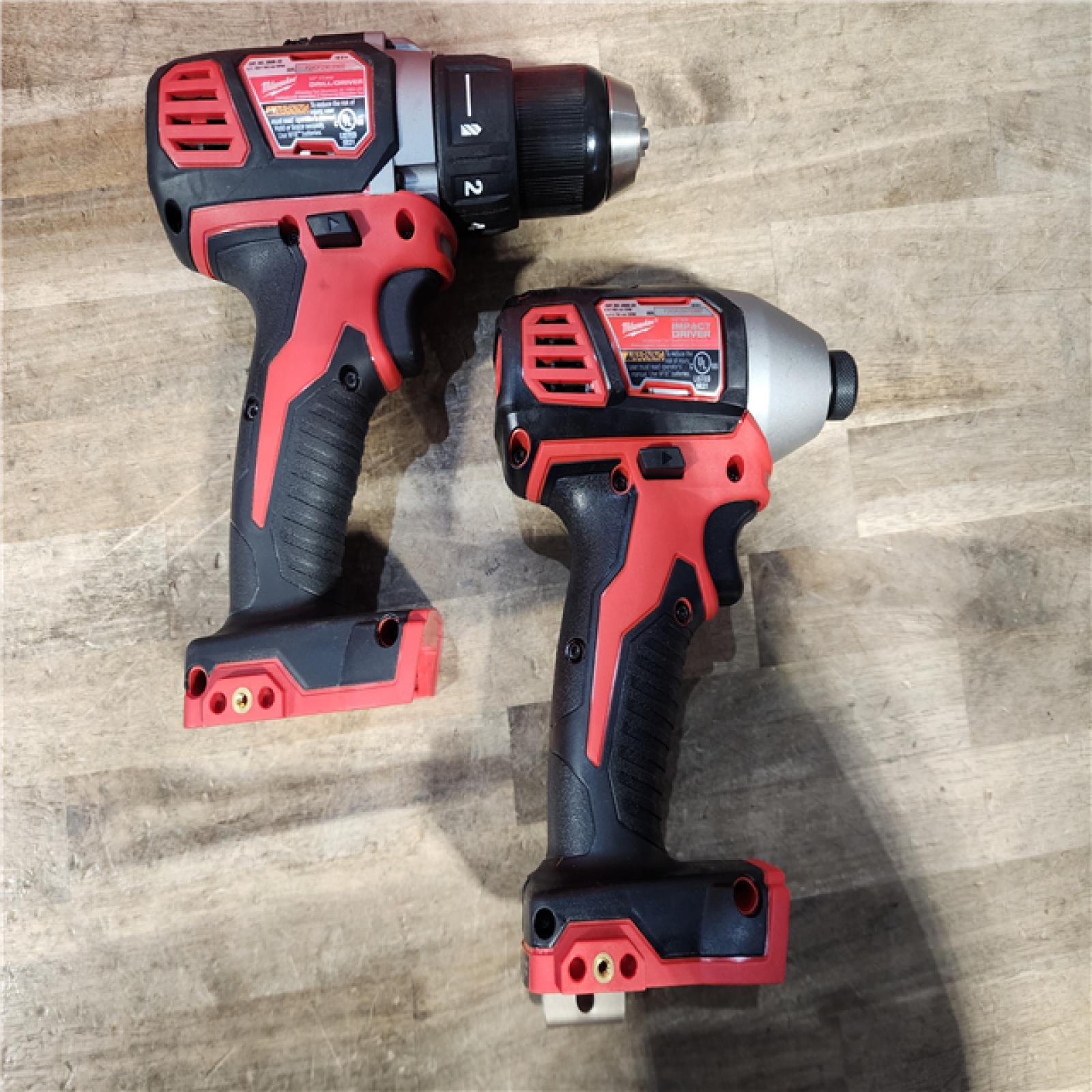 HOUSTON LOCATION - AS-IS Milwaukee 18V Lithium-Ion Cordless Drill Driver/Impact Driver Combo Kit