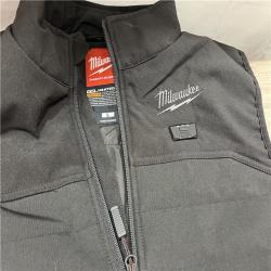 AS-IS Milwaukee Men's Large 12-Volt Lithium-Ion Cordless Axis Black Heated Vest Kit