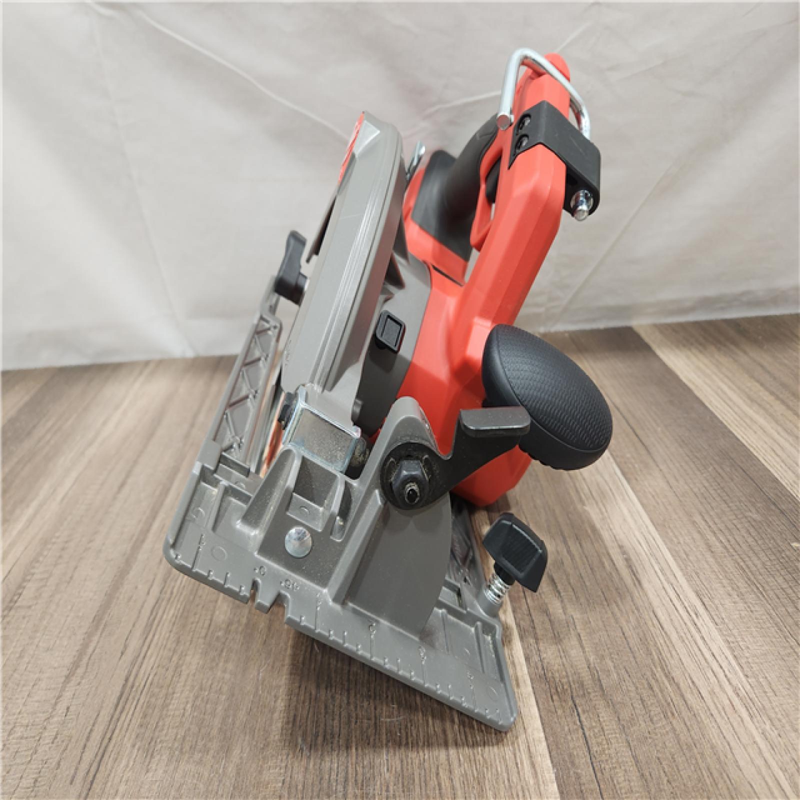 AS-IS- Milwaukee M18 FUEL 7-1/4 Inch Circular Saw (TOOL ONLY)