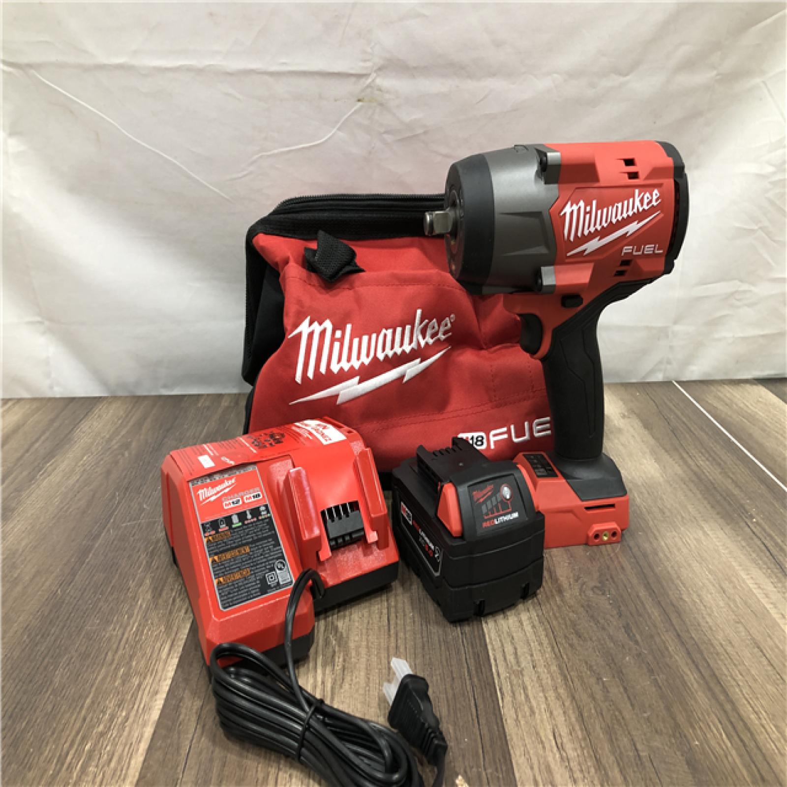 AS-IS Milwaukee FUEL 18V Lithium-Ion Brushless Cordless 1/2 in. Impact Wrench w/Friction Ring Kit