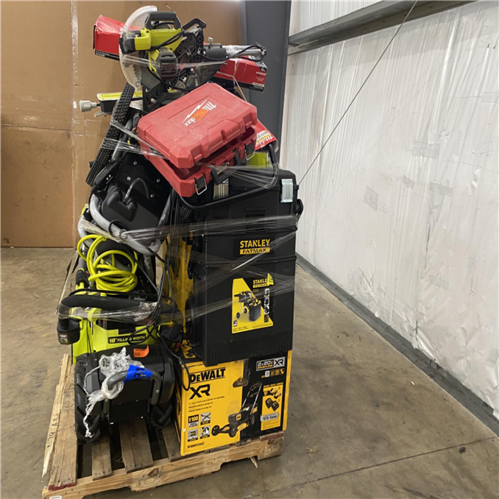 Houston Location AS IS - Tool Pallet