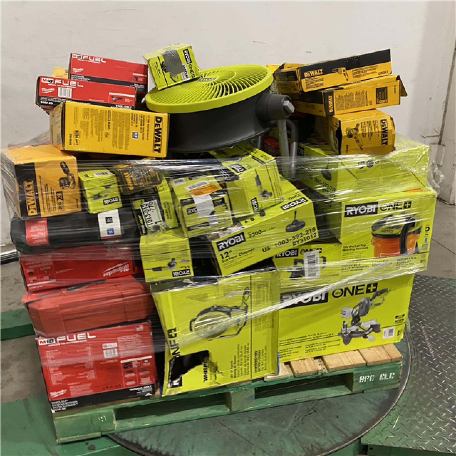 Dallas Location - As-Is Tool Pallet