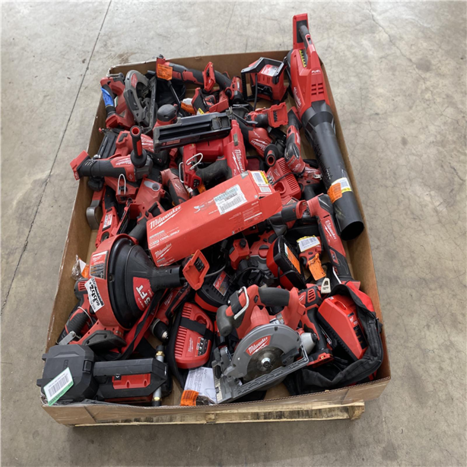 Houston Location AS IS - Tool Pallet