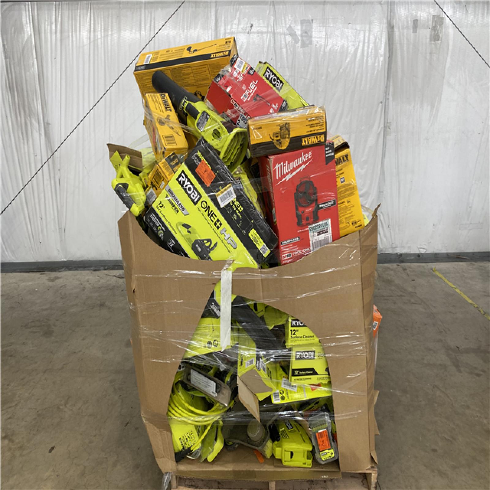 Houston Location AS IS - Tool Pallet