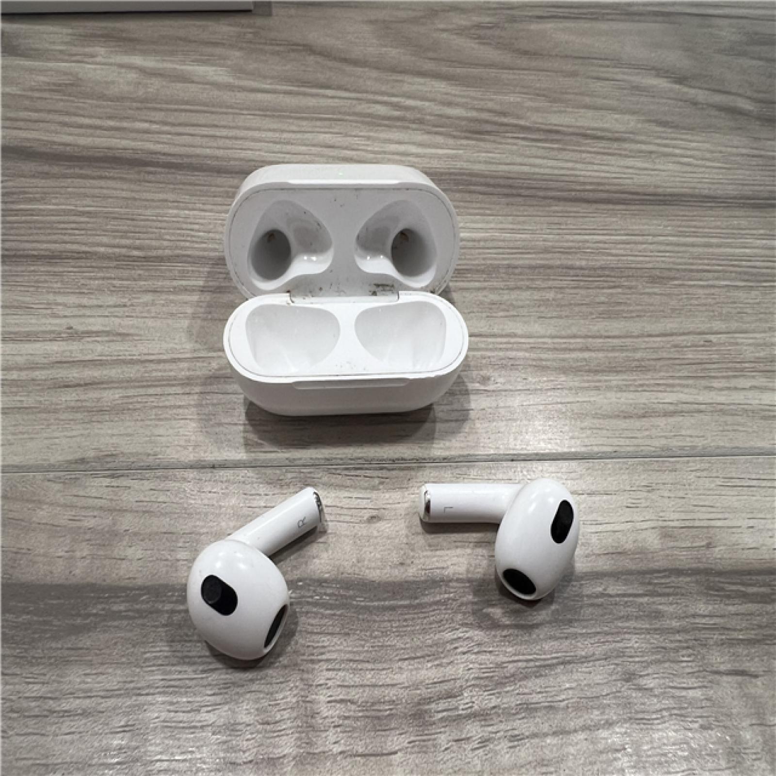 AS-IS AirPods (3rd Generation) with Lightning Charging Case