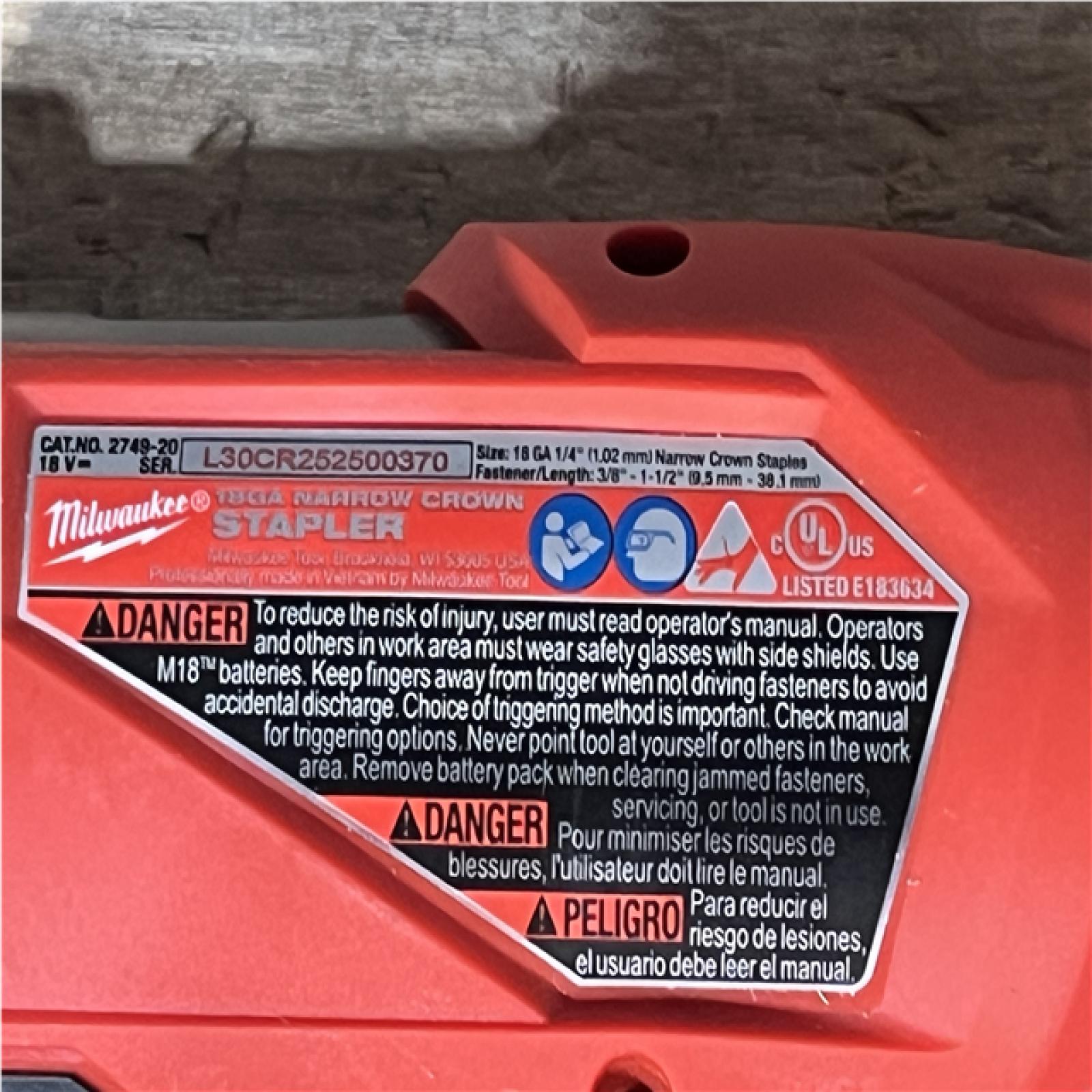 Houston Location AS-IS Milwaukee FUEL 18-Volt Lithium-Ion Brushless Cordless 18-Gauge 1/4 in. Narrow Crown Stapler (Tool-Only)