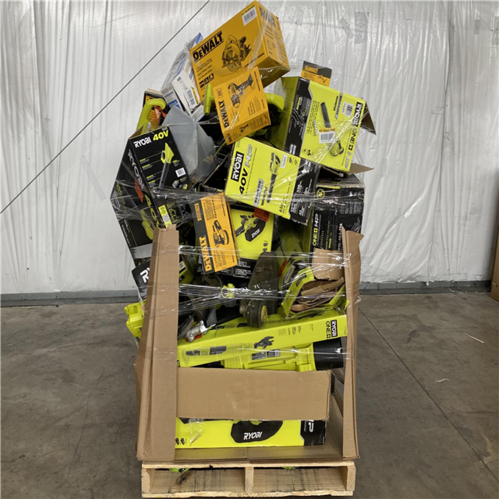 Houston Location AS IS - Tool Pallet