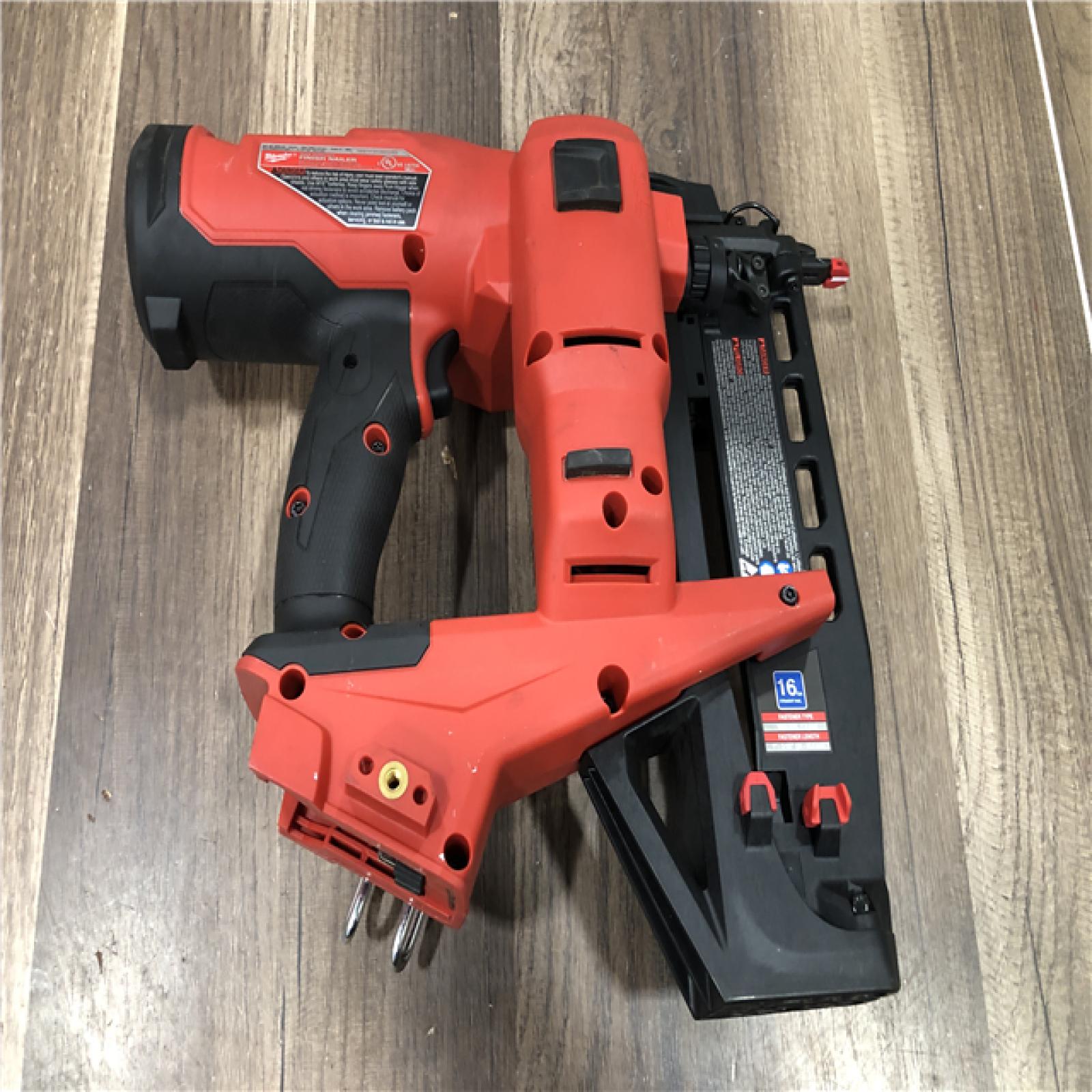 AS-IS Milwaukee FUEL 18-Volt Lithium-Ion Brushless Cordless Gen ll 16-Gauge Straight Finish Nailer (Tool Only)