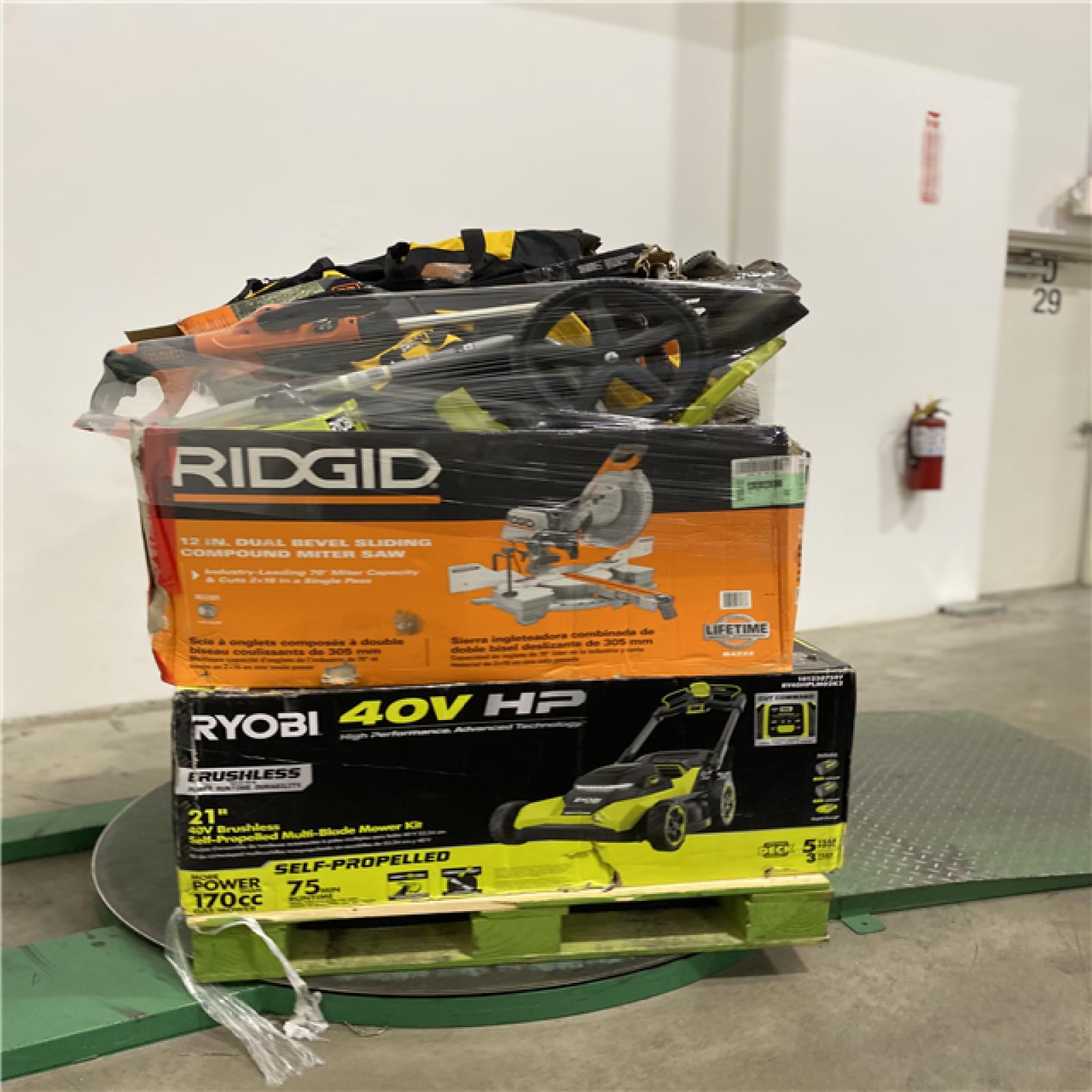 Dallas Location - As-Is Tool Pallet