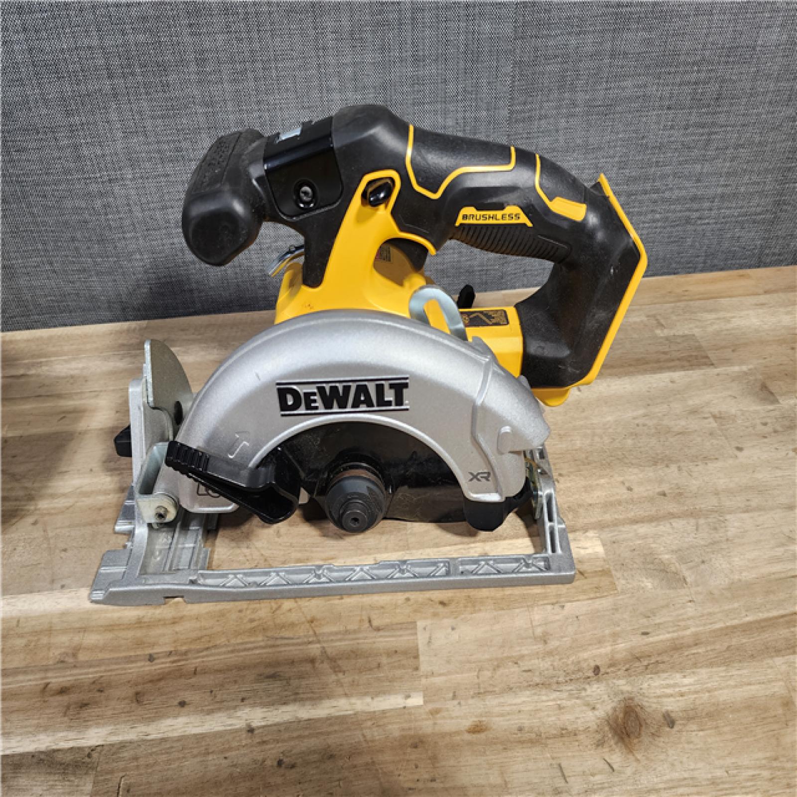 HOUSTON LOCATION - AS-IS DEWALT 2 TOOL COMBO