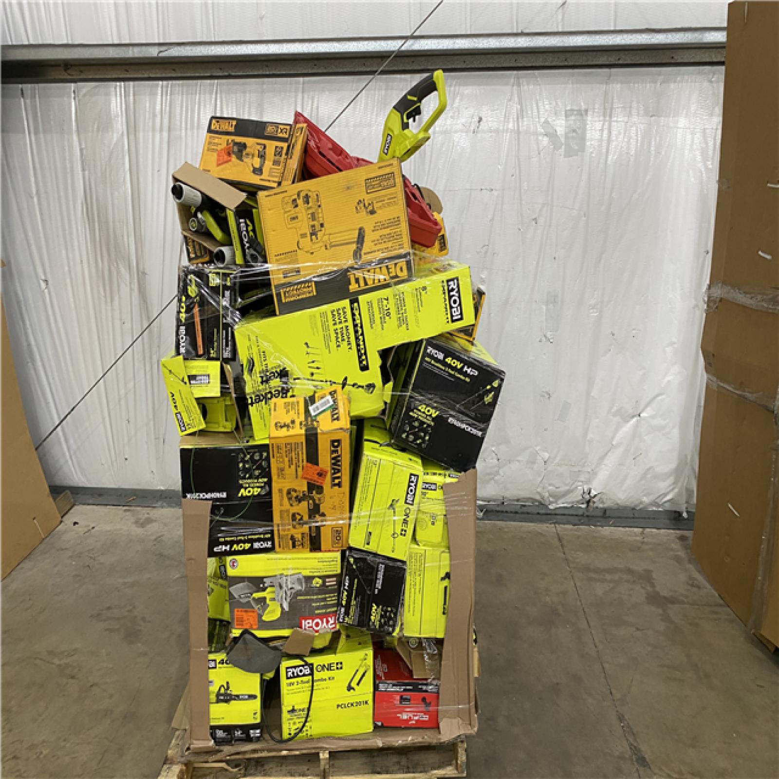 Houston Location AS IS - Tool Pallet