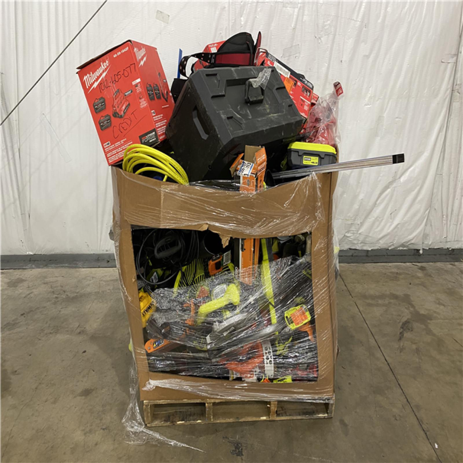 Houston Location AS IS - Tool Pallet