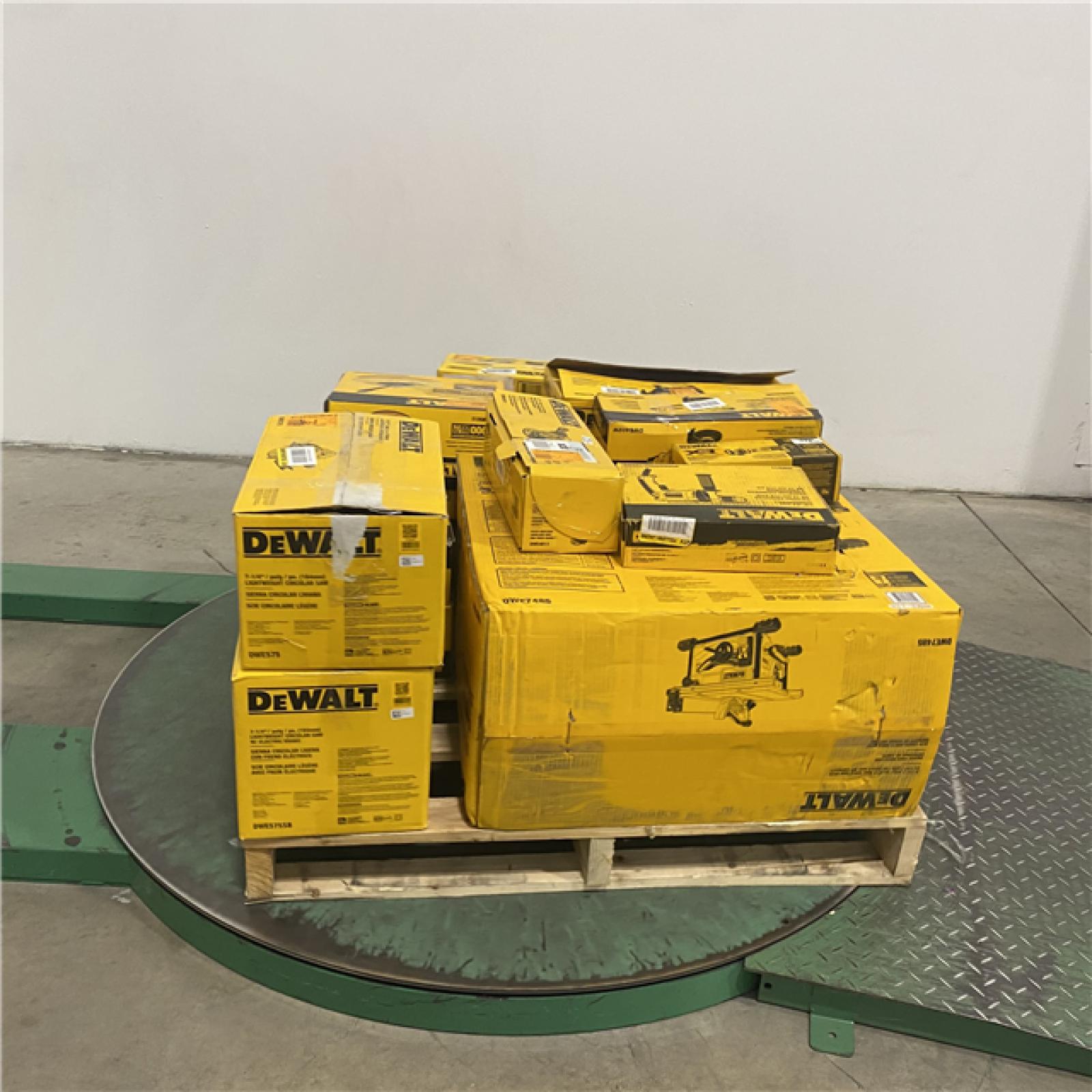 Dallas Location - As-Is Tool Pallet