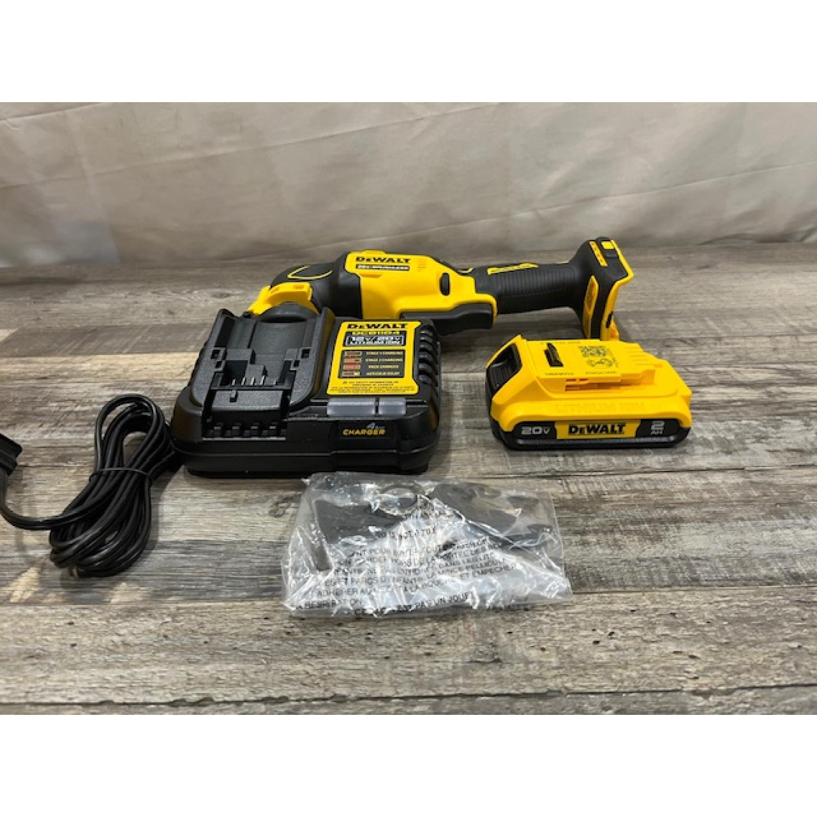 AS-IS DEWALT ATOMIC 20V MAX Cordless Brushless Oscillating Multi Tool Kit