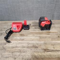 HOUSTON LOCATION - AS-IS Milwaukee Green 125 Ft. Cross Line and Plumb Points Laser Level Kit