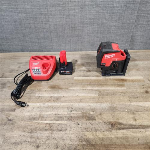 HOUSTON LOCATION - AS-IS Milwaukee Green 125 Ft. Cross Line and Plumb Points Laser Level Kit