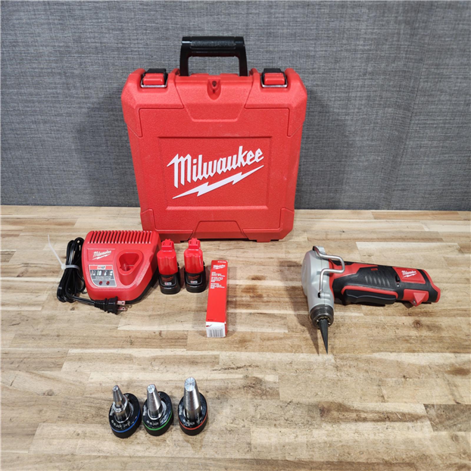 HOUSTON LOCATION - AS-IS M12 12-Volt Lithium-Ion Cordless PEX Expansion Tool Kit with (2) 1.5 Ah Batteries  (3) Expansion Heads and Hard Case