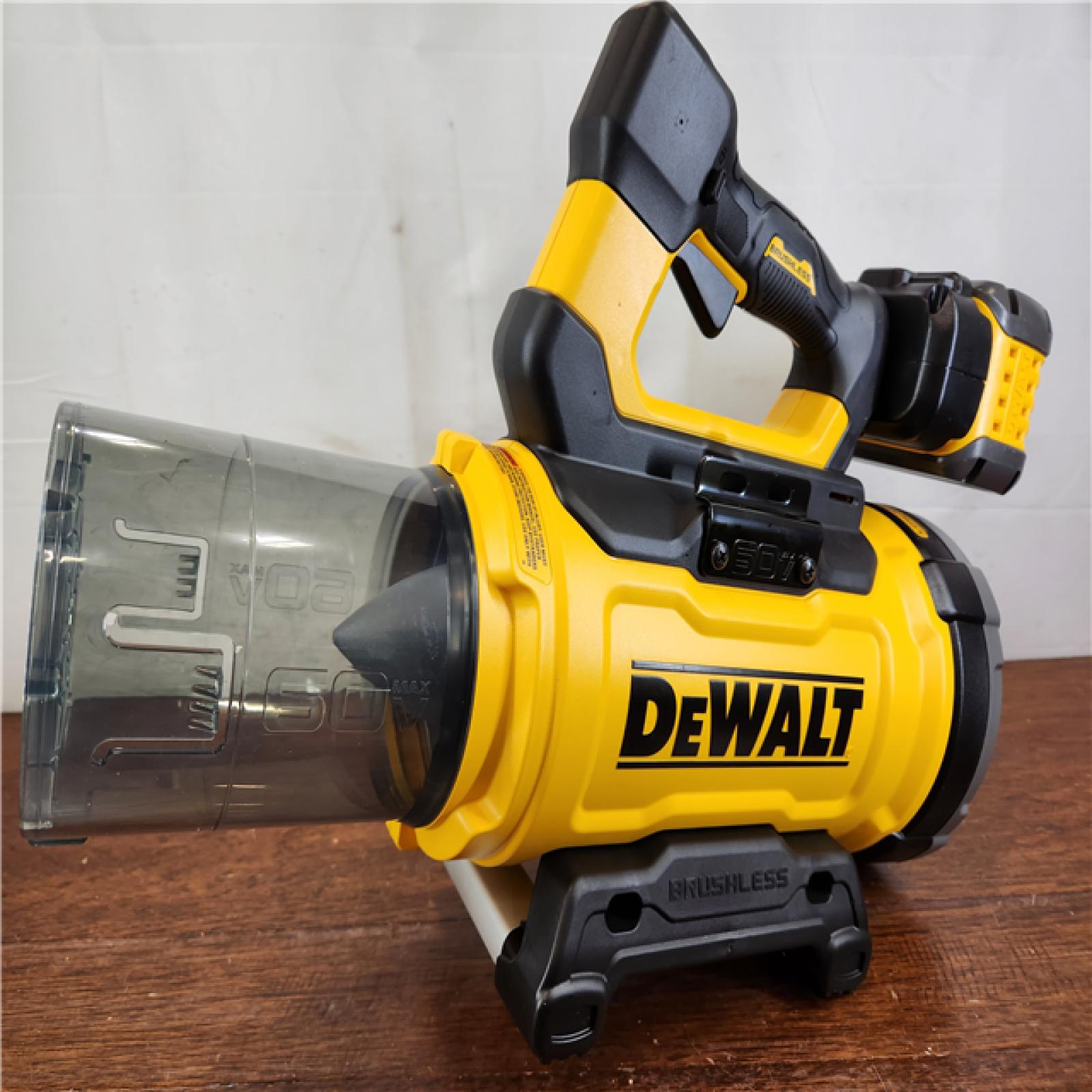 AS-IS DEWALT 60V MAX Brushless Cordless Axial Handheld Leaf Blower Kit