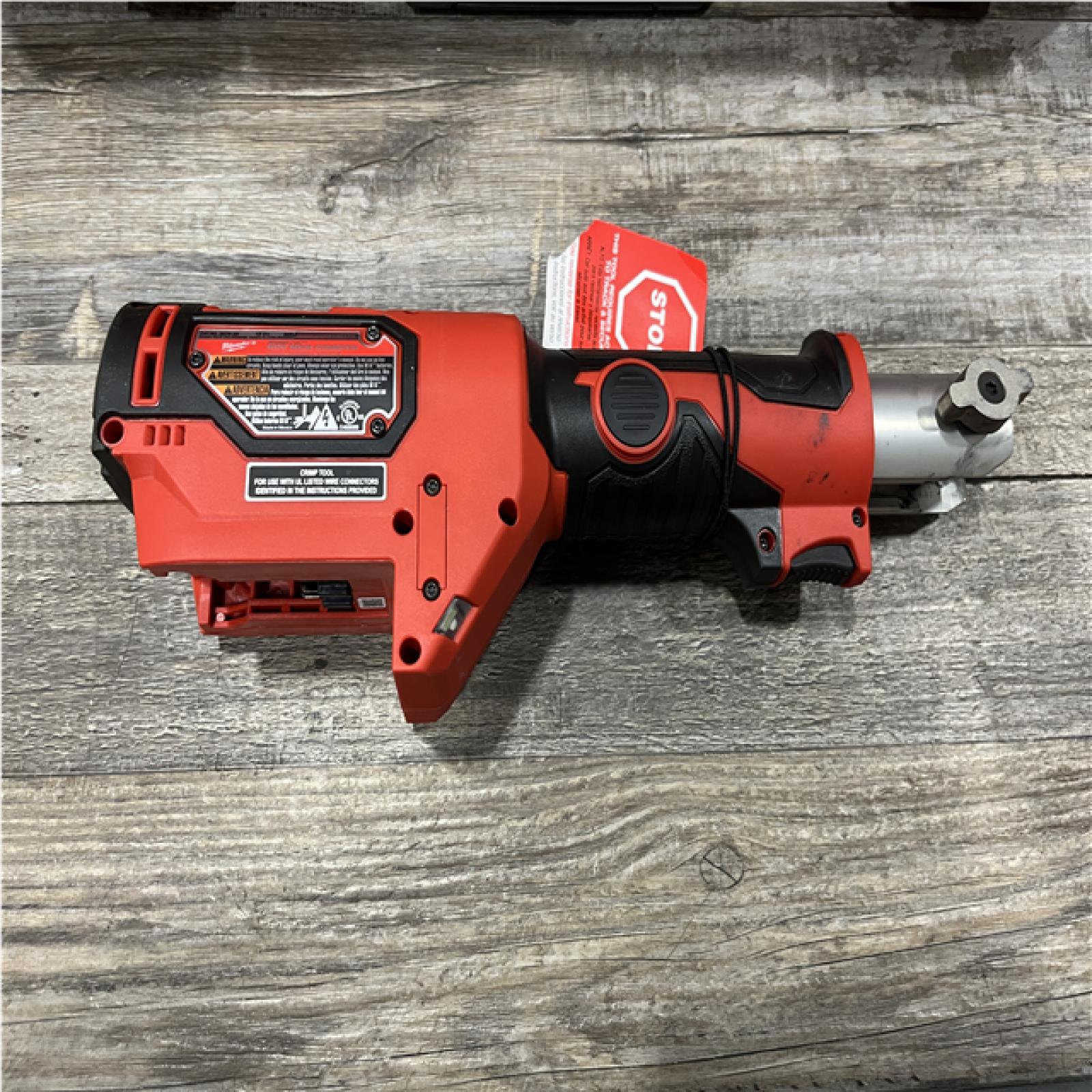 AS-IS Milwaukee 18V Lithium-Ion Cordless FORCE LOGIC 600 MCM Crimper with #8-600 MCM Cu Dies