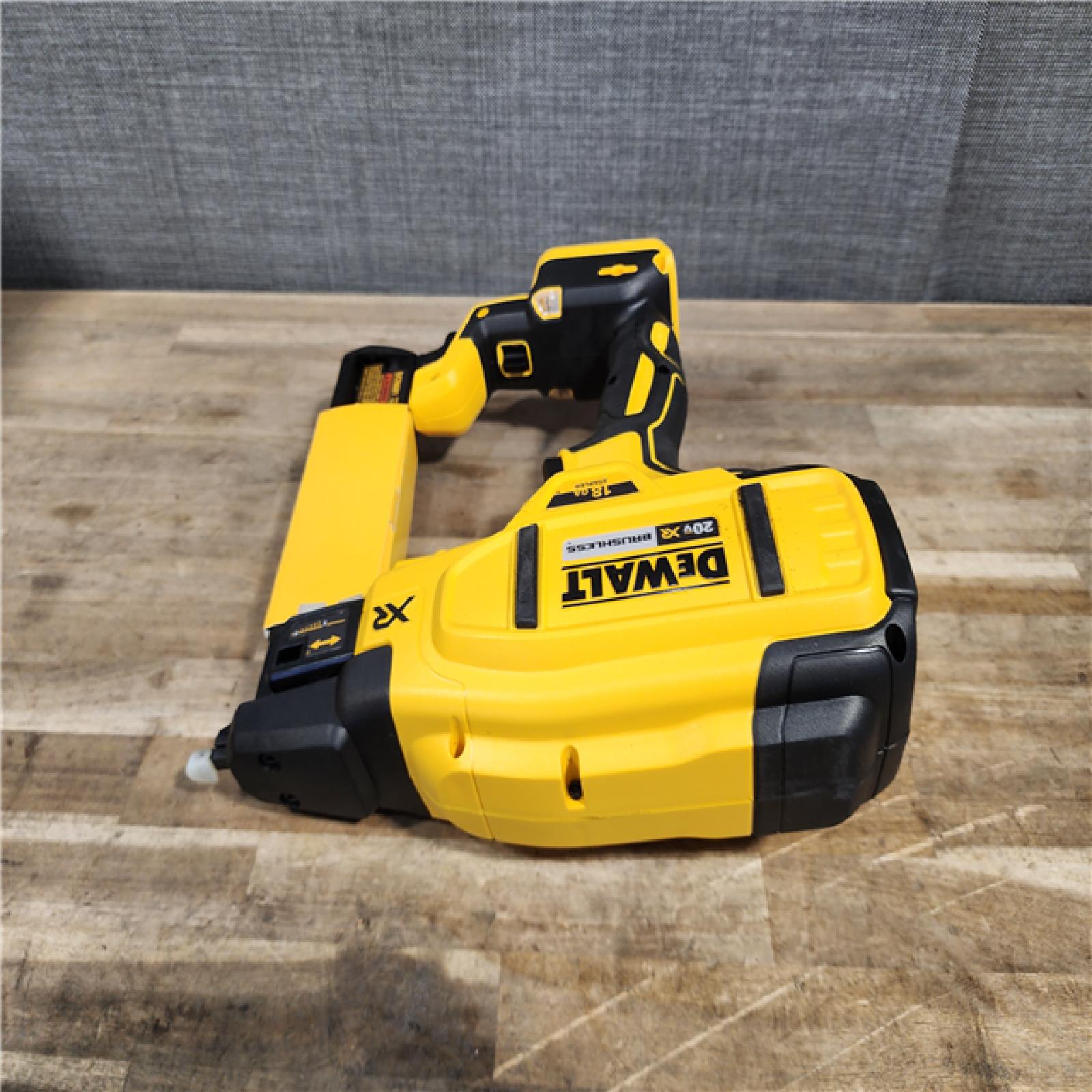 HOUSTON LOCATION - AS-IS (APPEARS LIKE NEW) DEWALT Cordless 18-Gauge Narrow Crown Stapler (Tool Only)