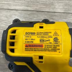 AS-IS  DEWALT ATOMIC 20-Volt MAX Lithium-Ion Cordless Combo Kit