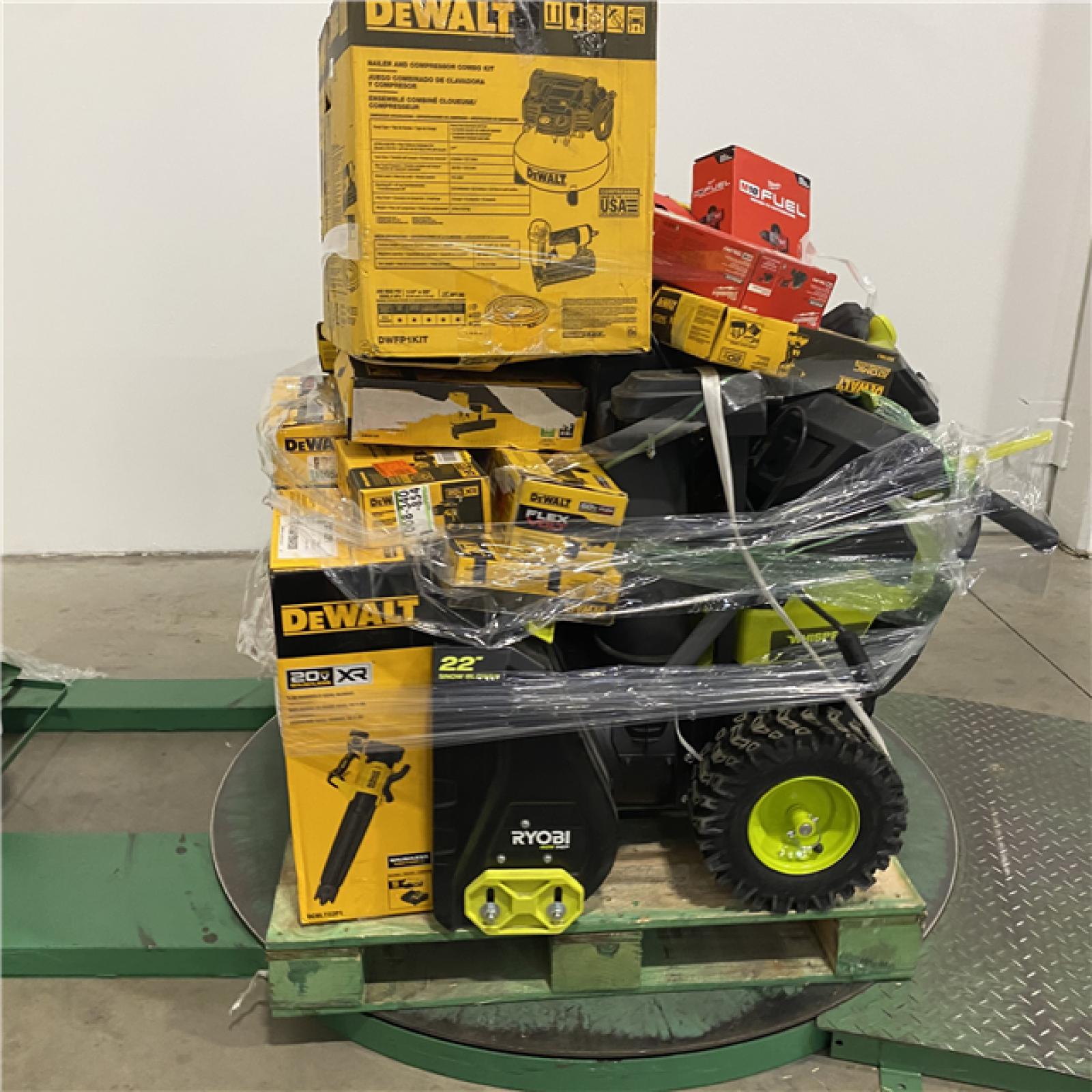 Dallas Location - As-Is Tool Pallet